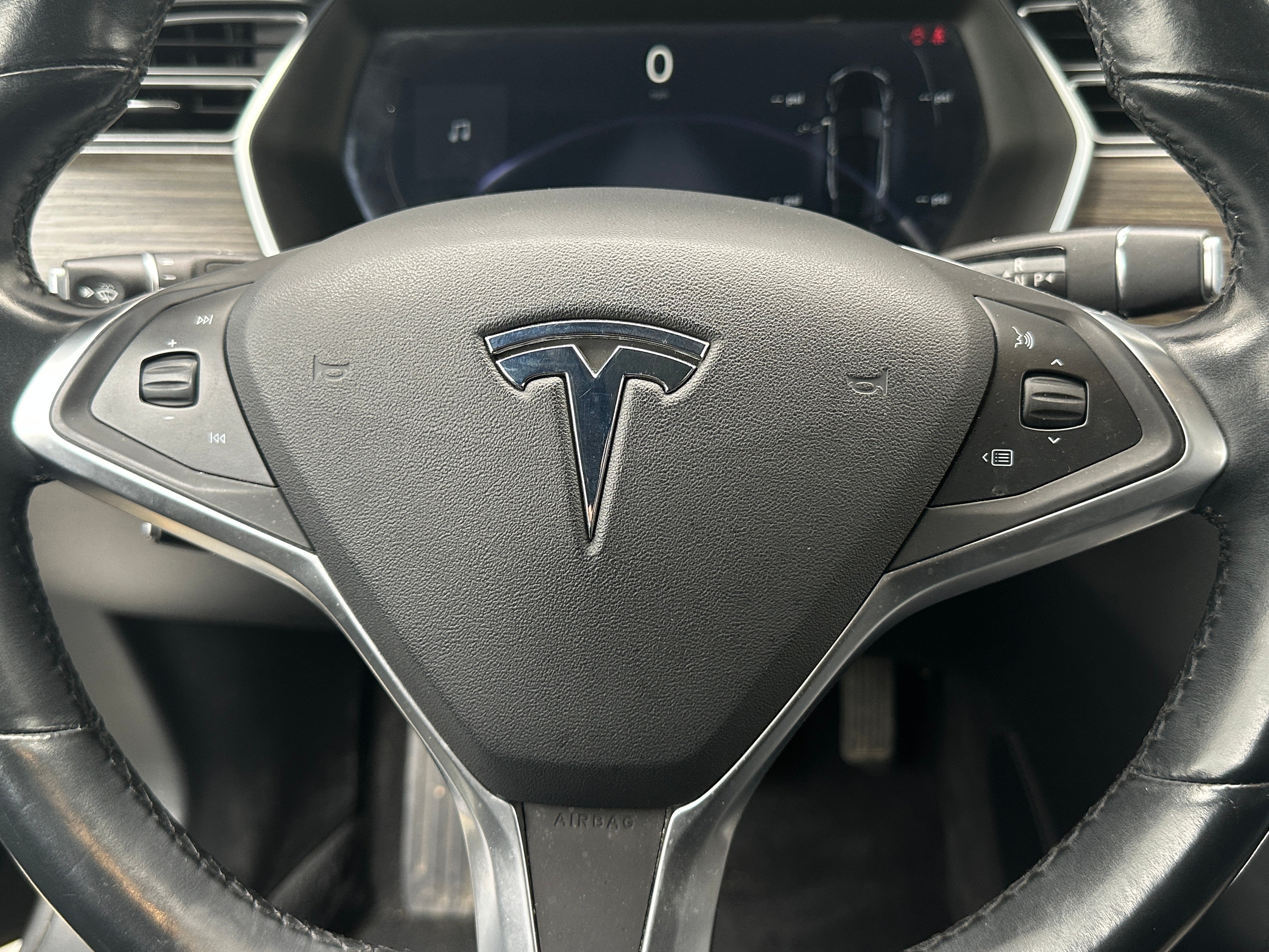 2015 Tesla Model S 85D 4