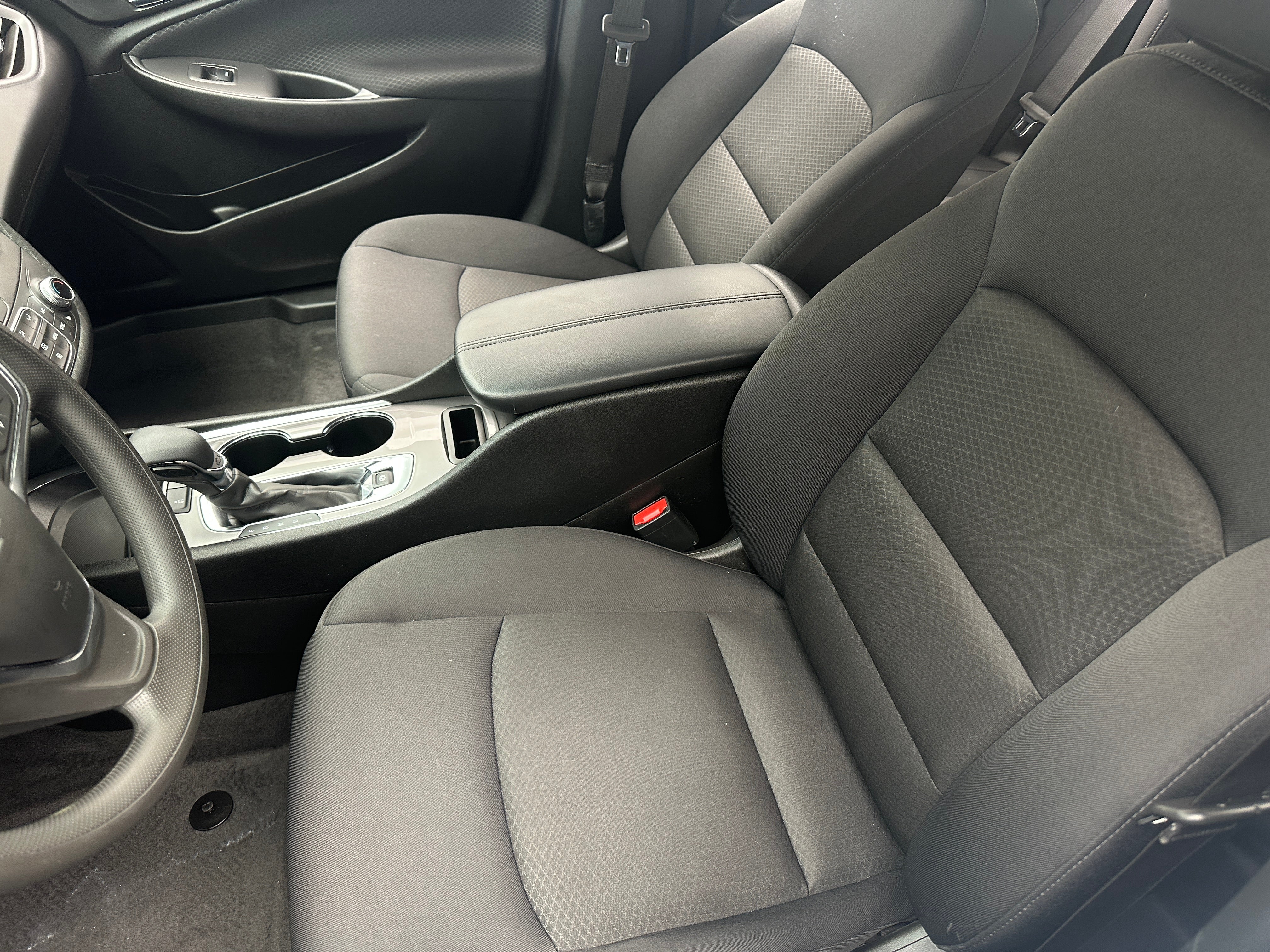 2024 Chevrolet Malibu LT 2