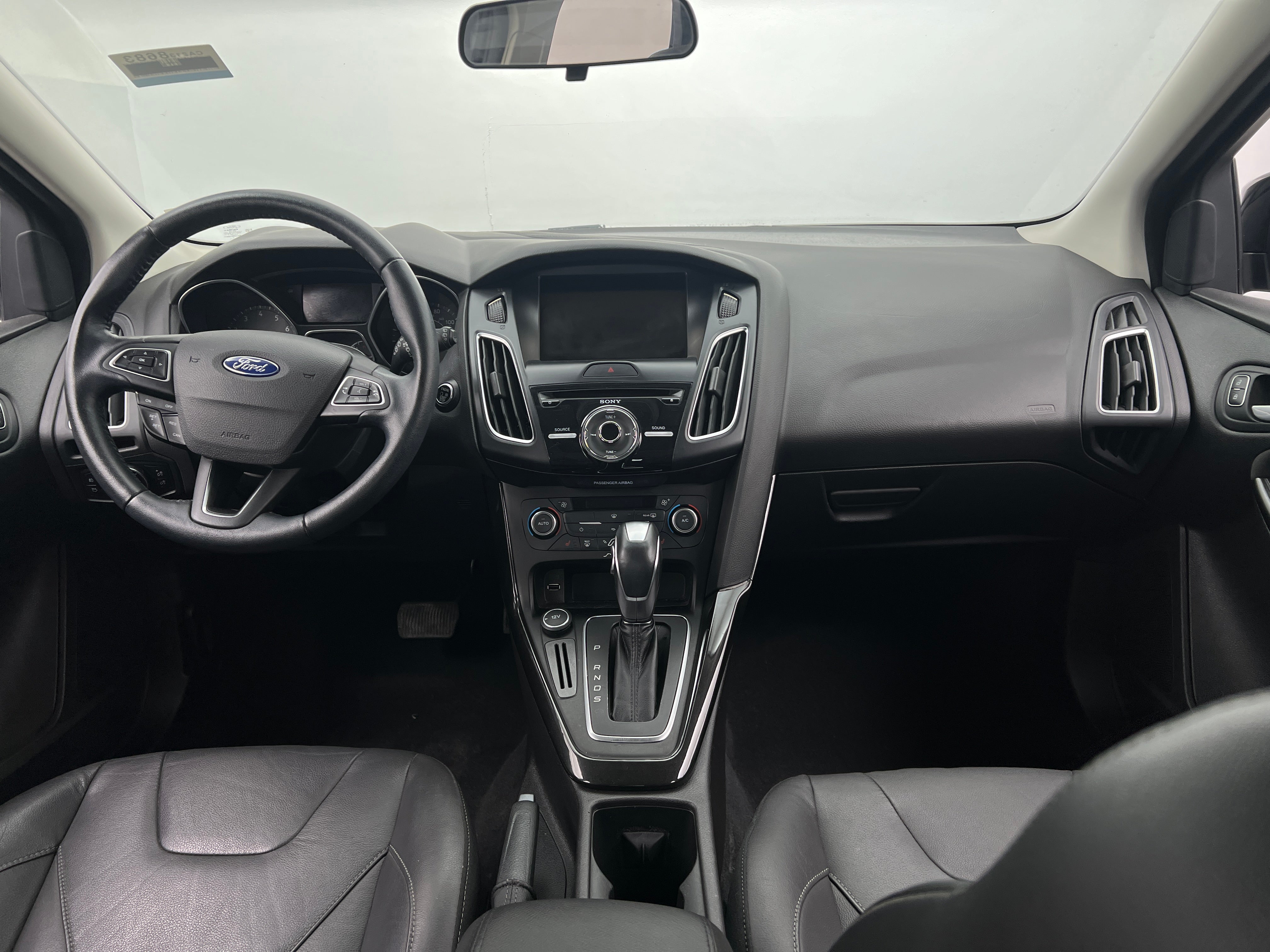 2015 Ford Focus Titanium 2