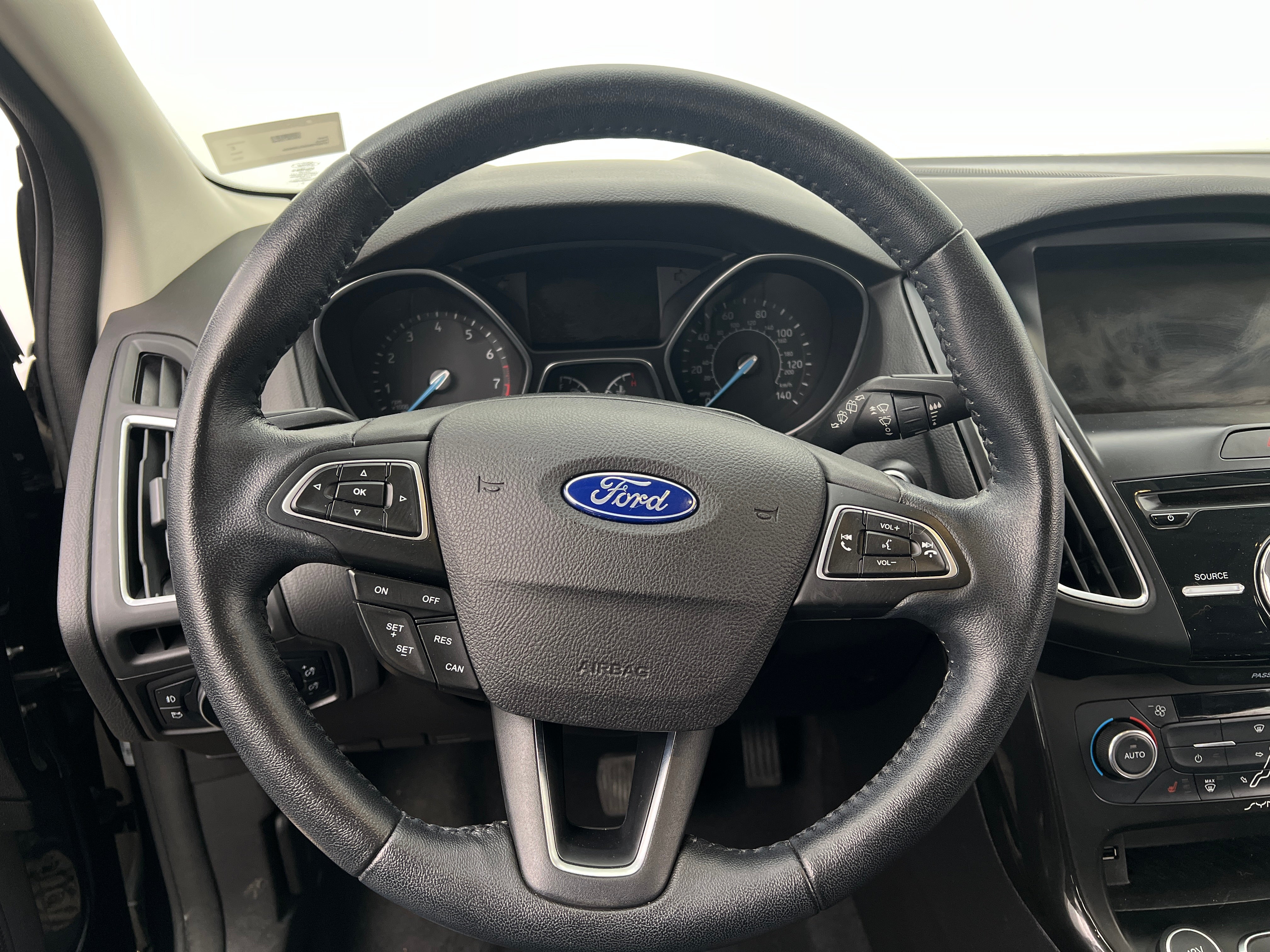 2015 Ford Focus Titanium 4