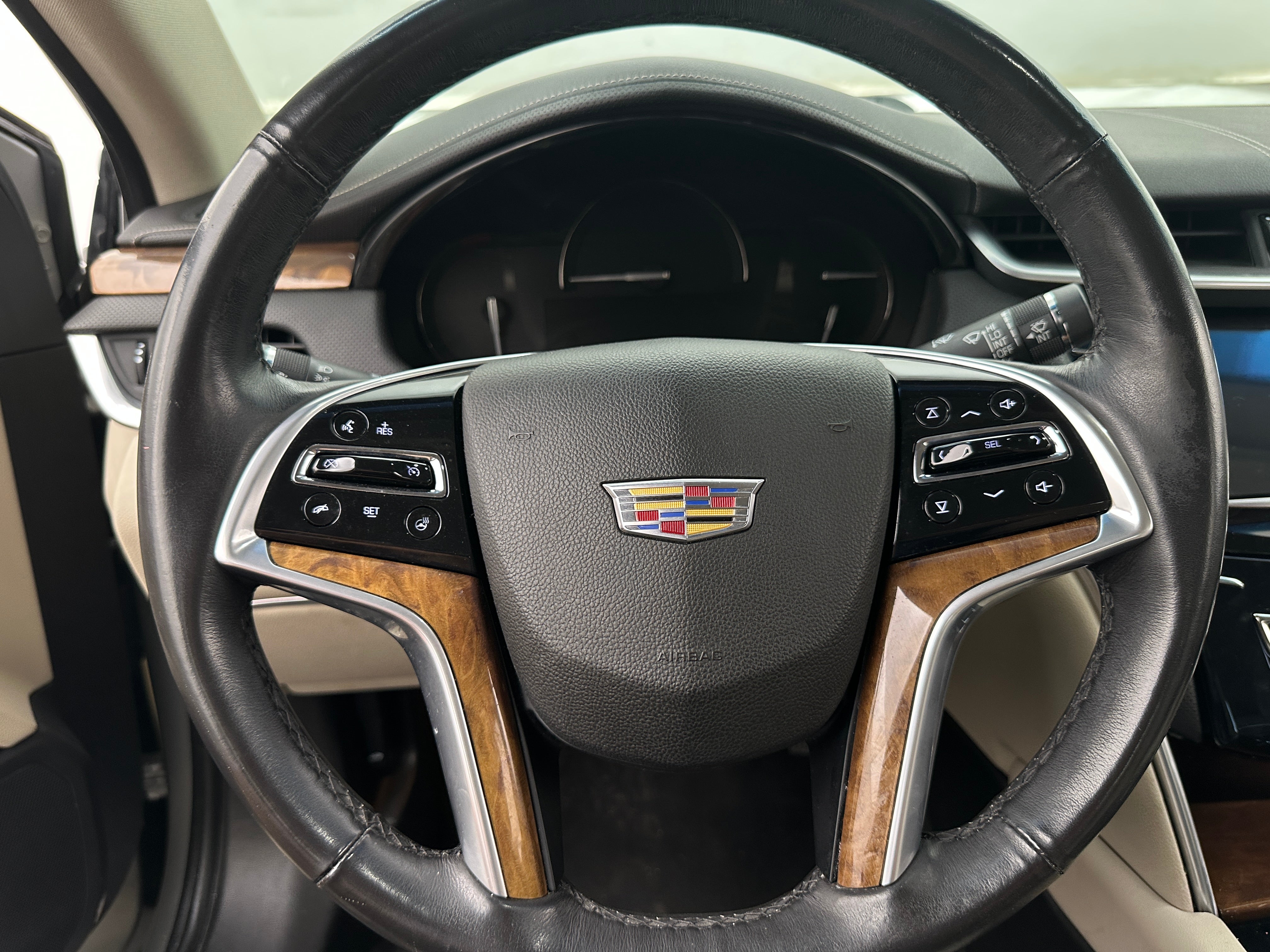 2018 Cadillac XTS Luxury 4