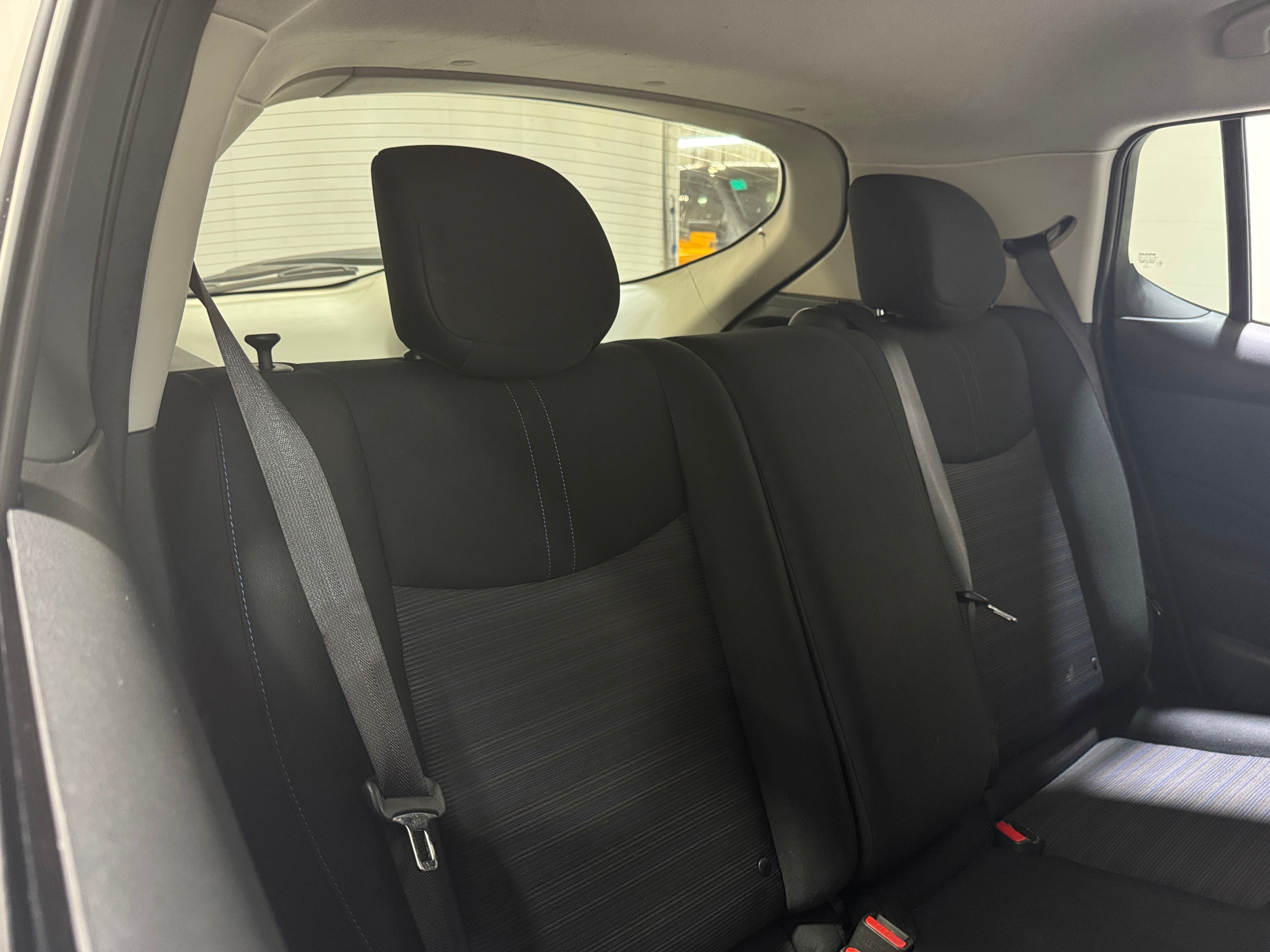 2018 Nissan Leaf SV 6