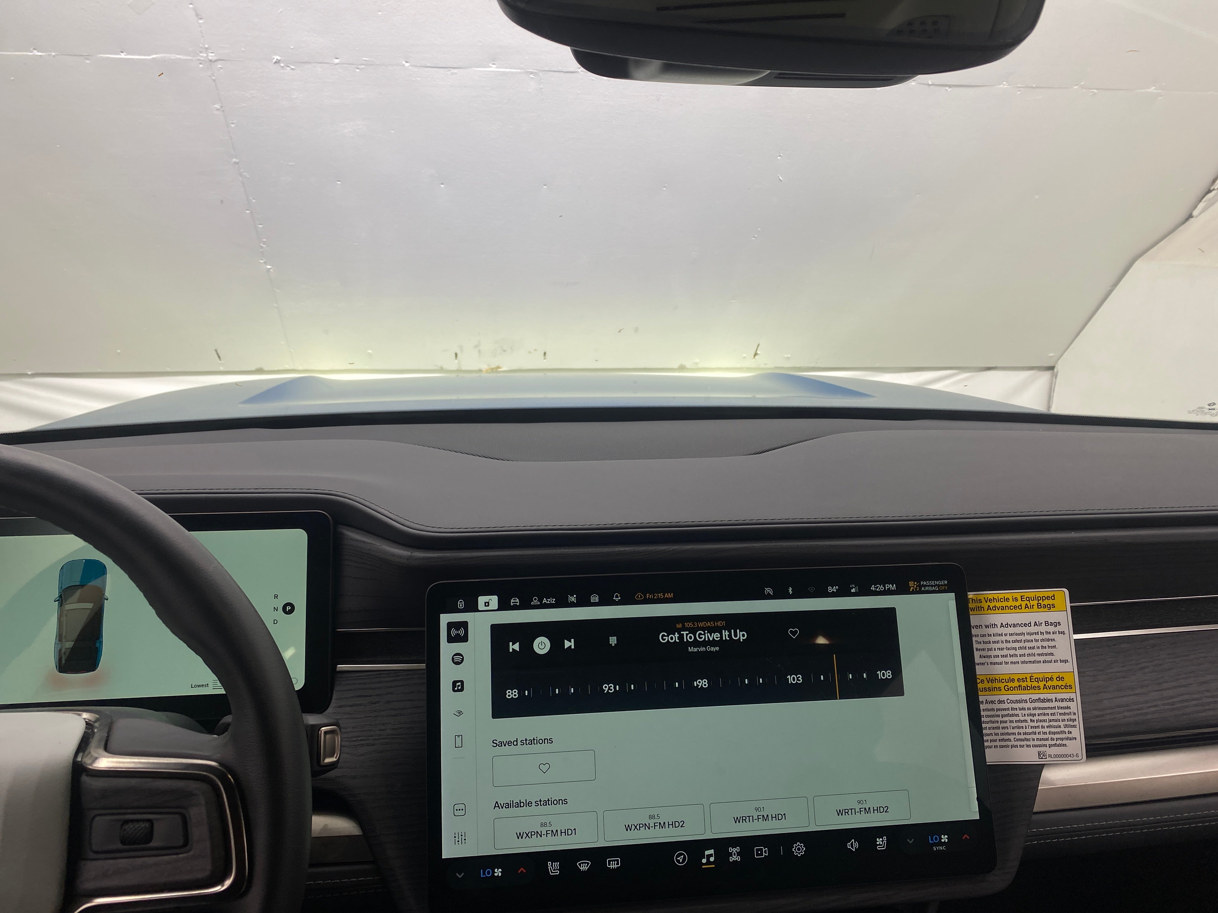 2023 Rivian R1S Adventure 2