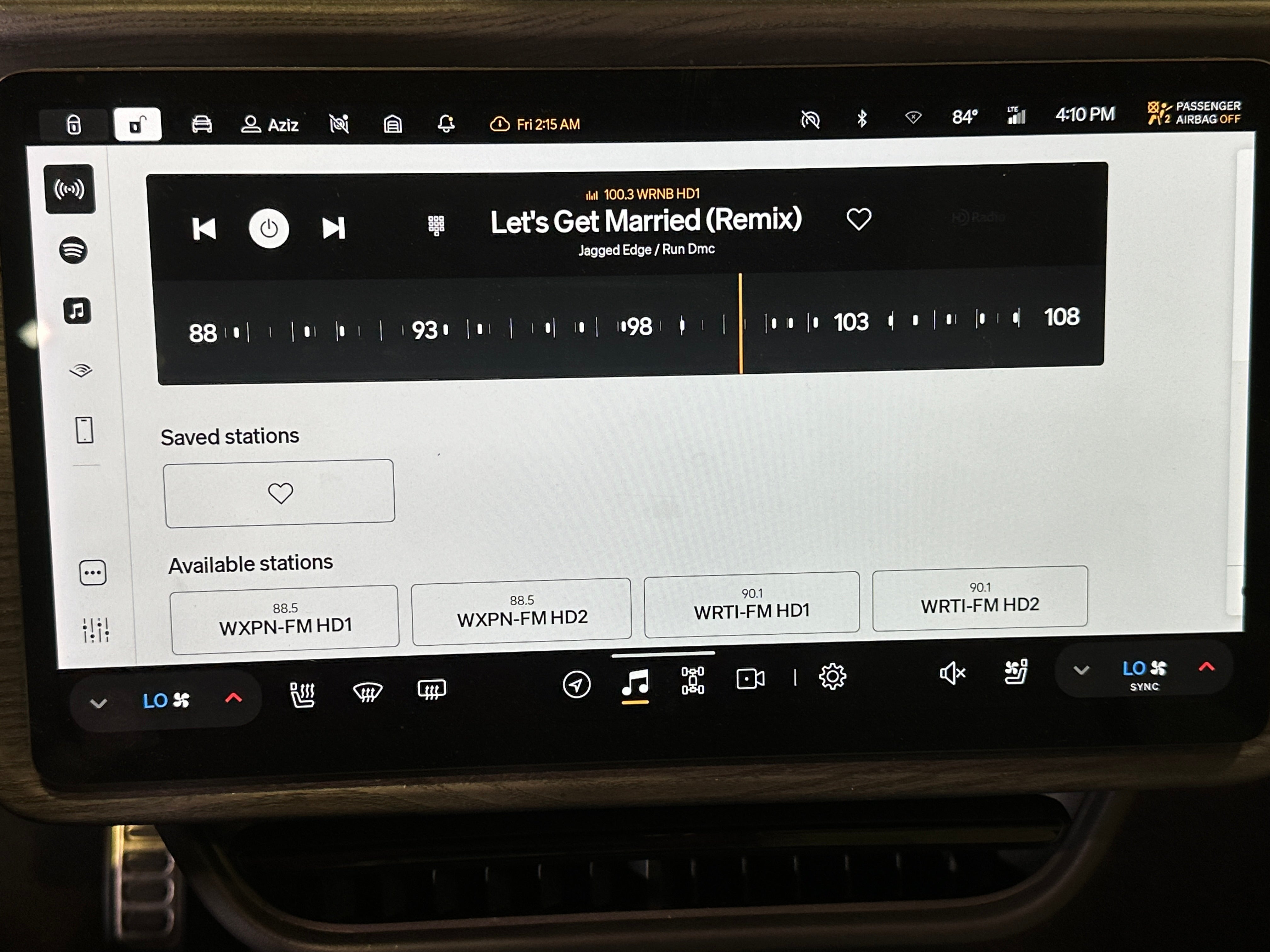 2023 Rivian R1S Adventure 3