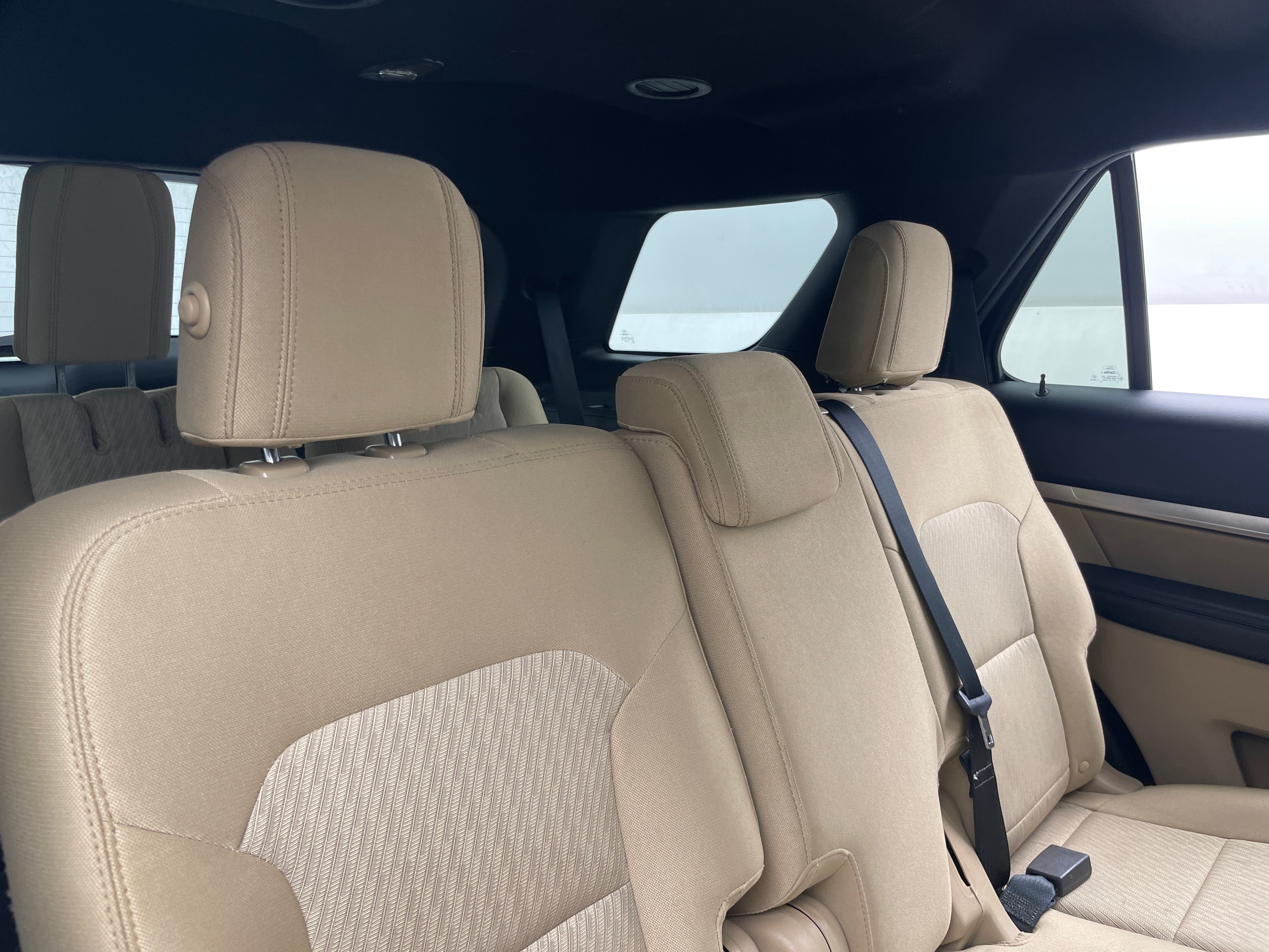 2017 Ford Explorer Base 6