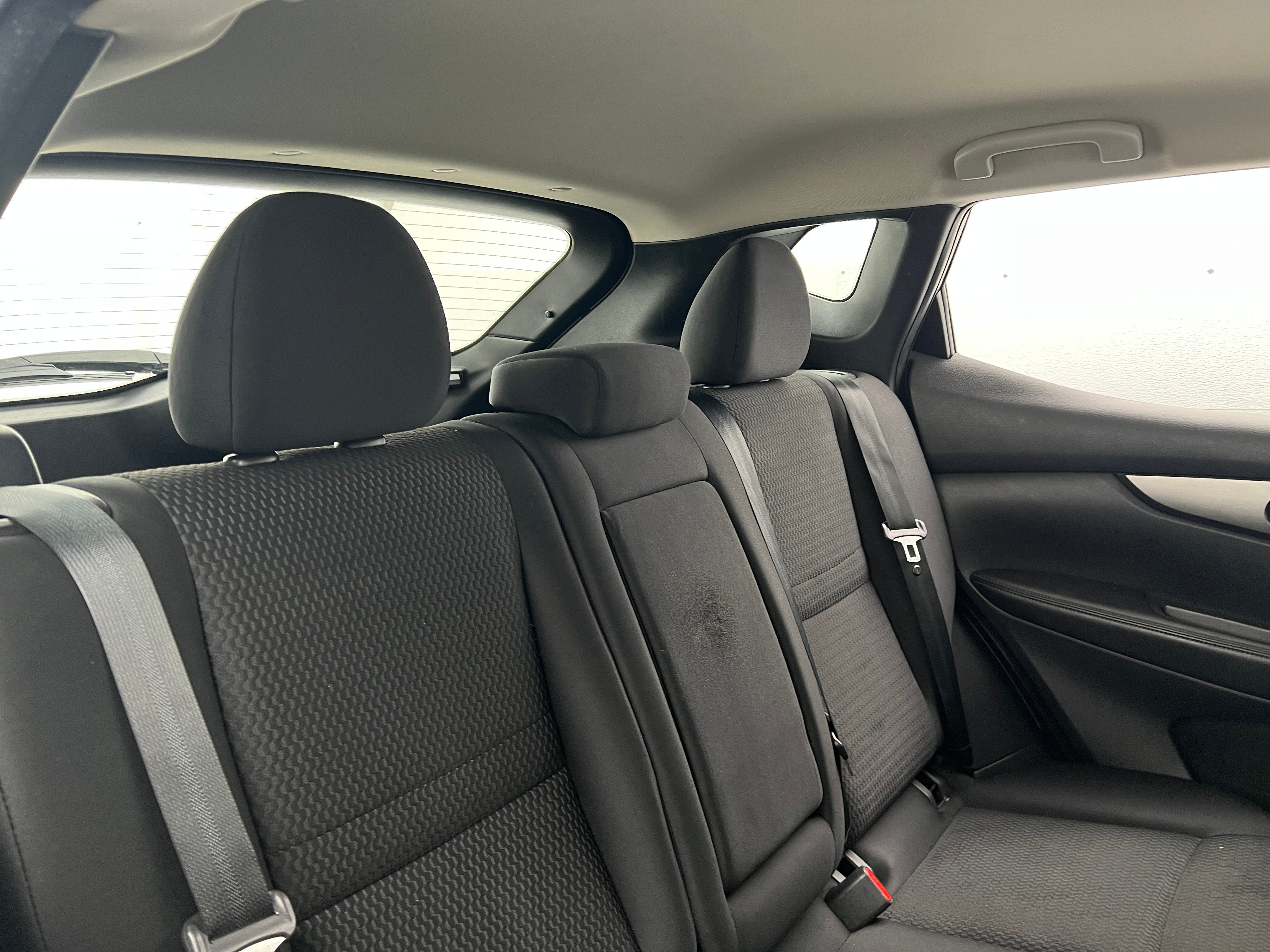 2019 Nissan Rogue Sport S 6