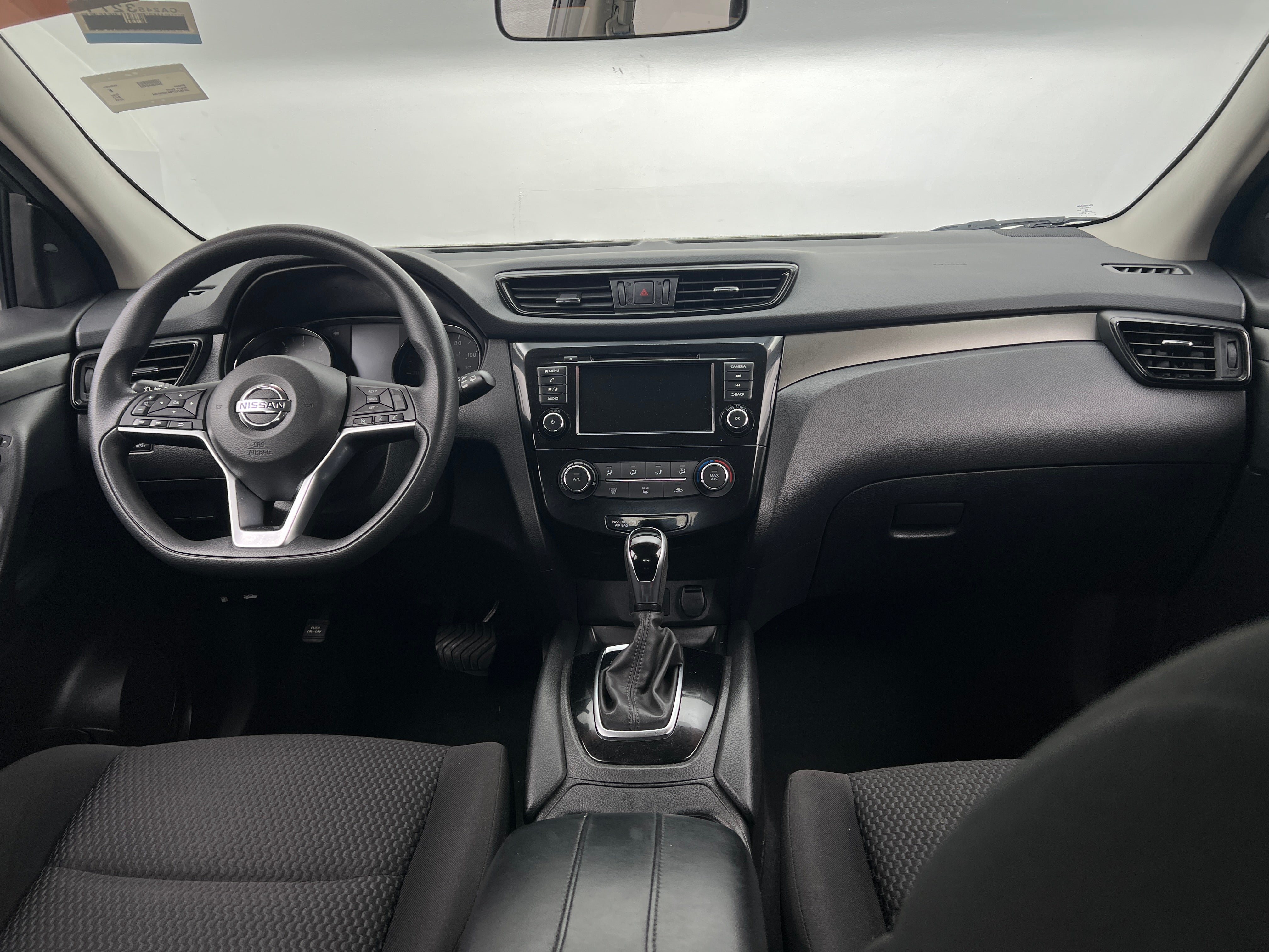 2019 Nissan Rogue Sport S 3
