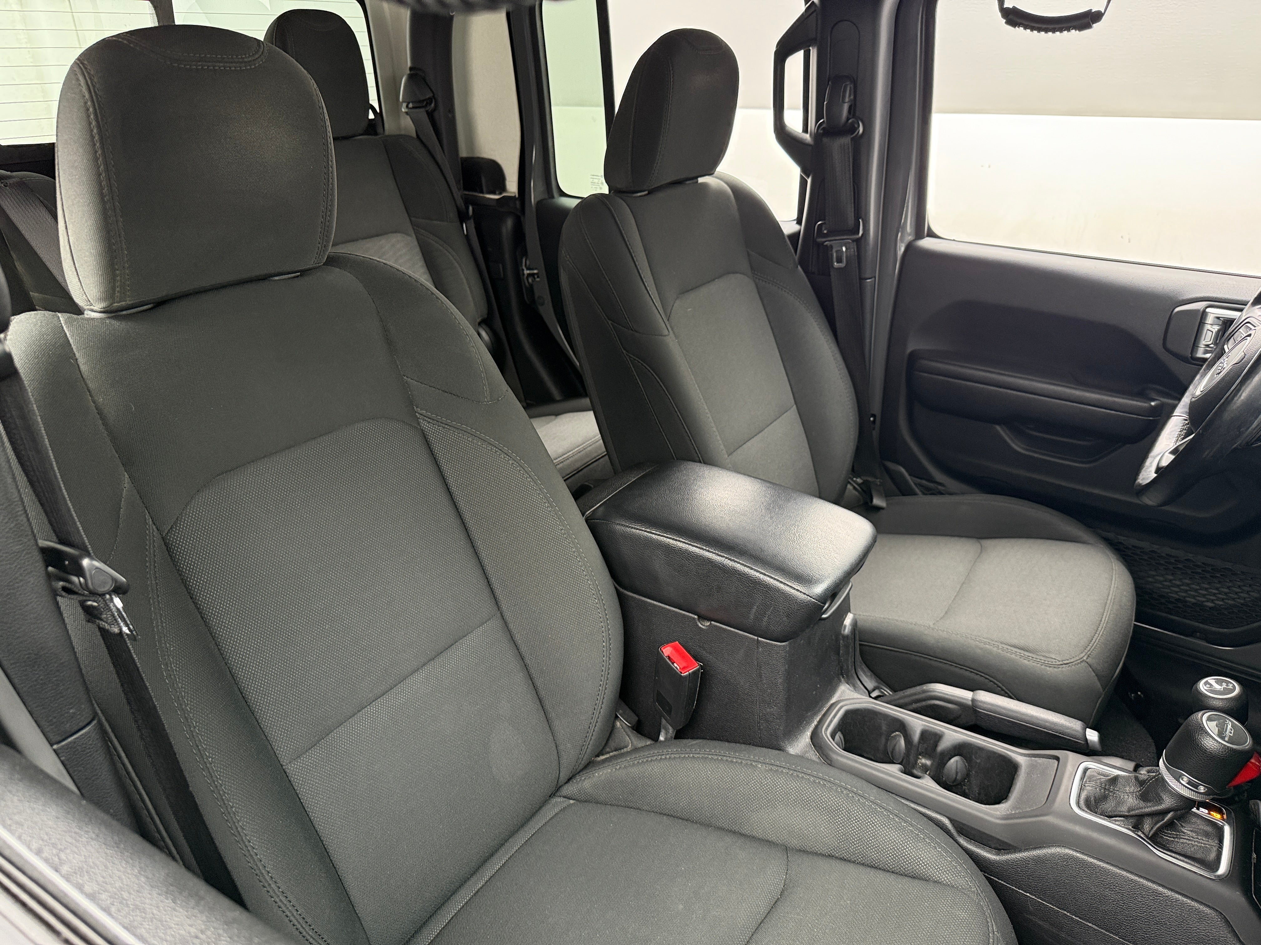 2020 Jeep Gladiator Sport S 2