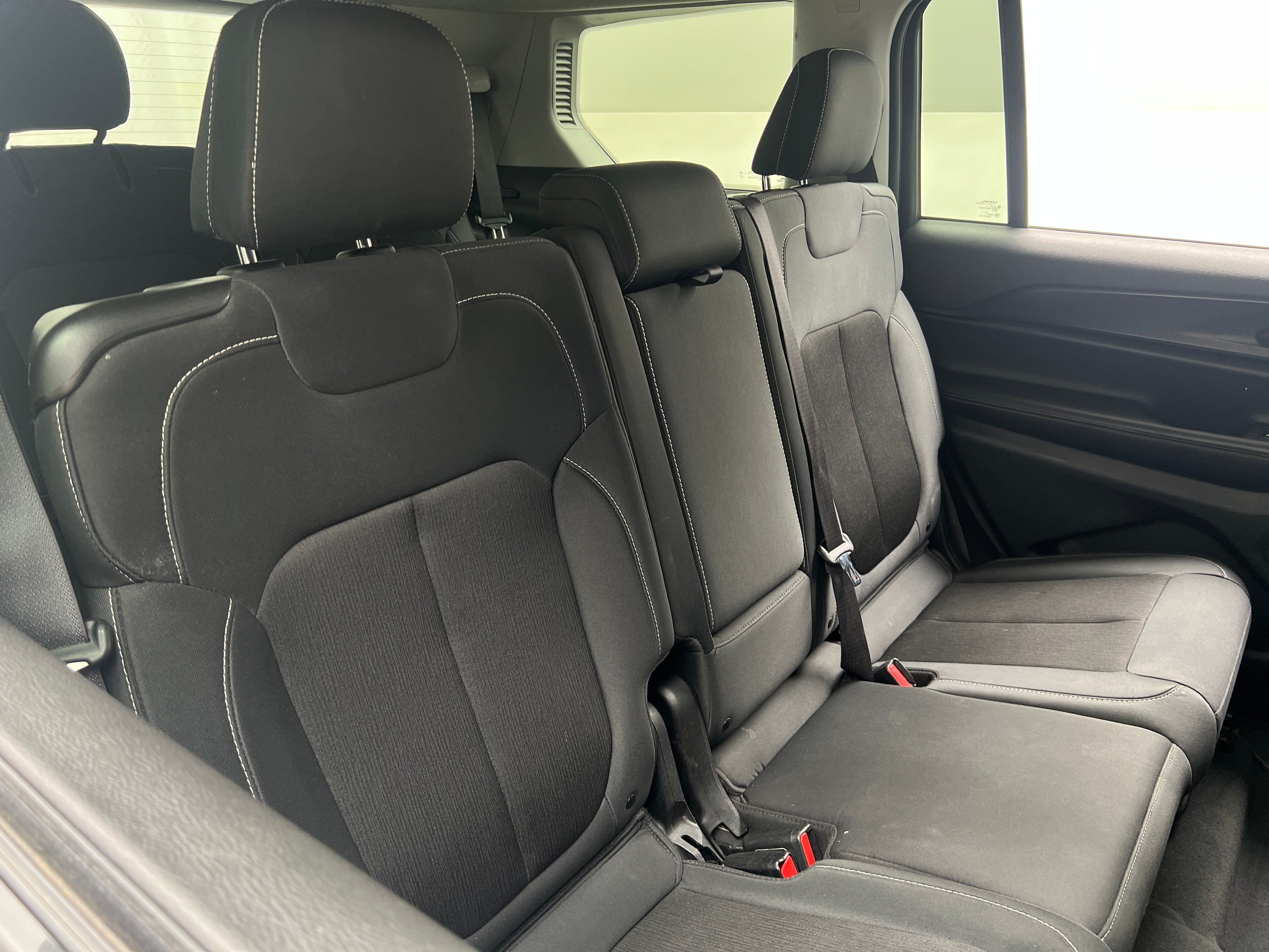 2023 Jeep Grand Cherokee L Laredo 6