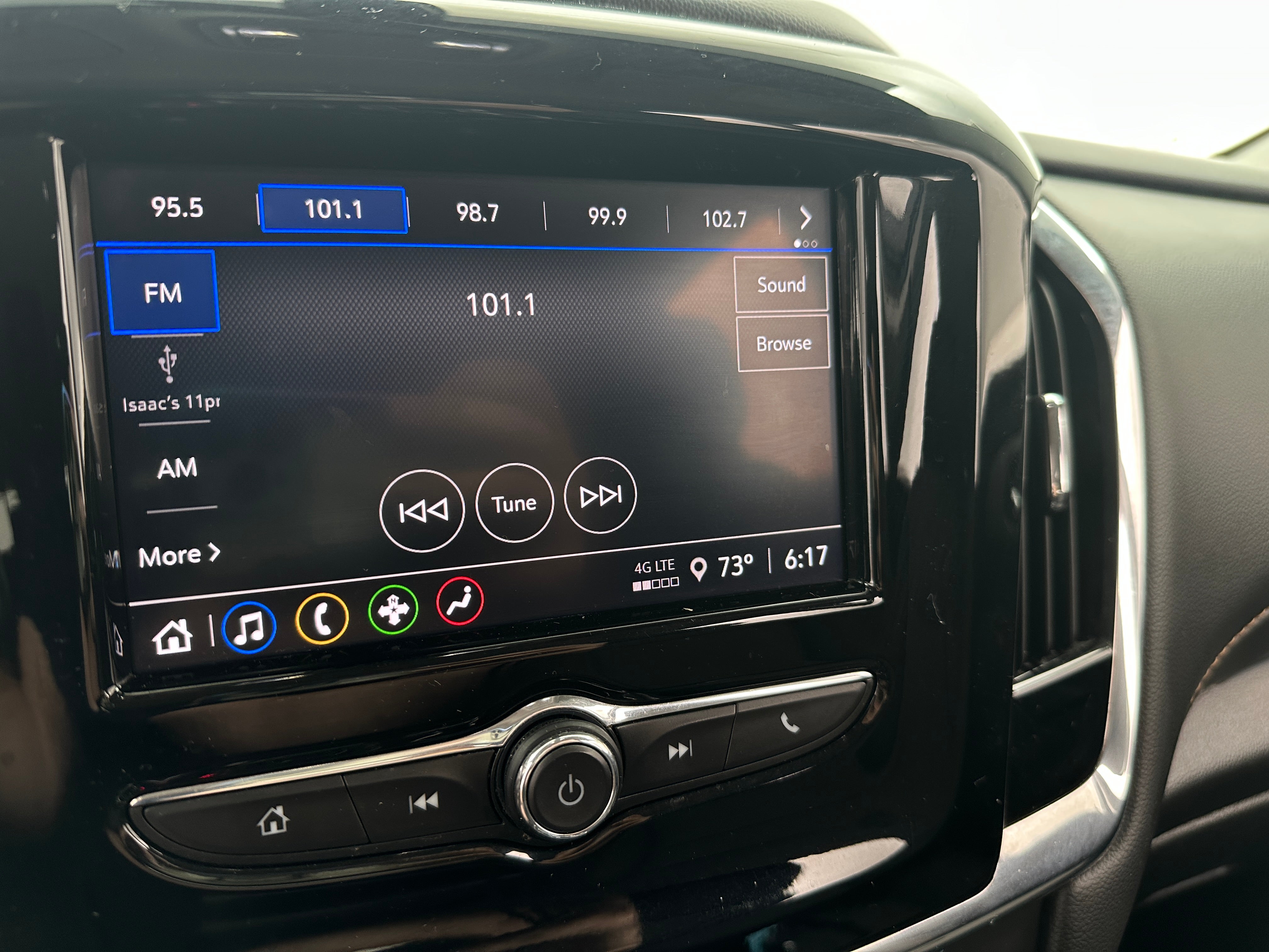 2020 Chevrolet Traverse LS 4