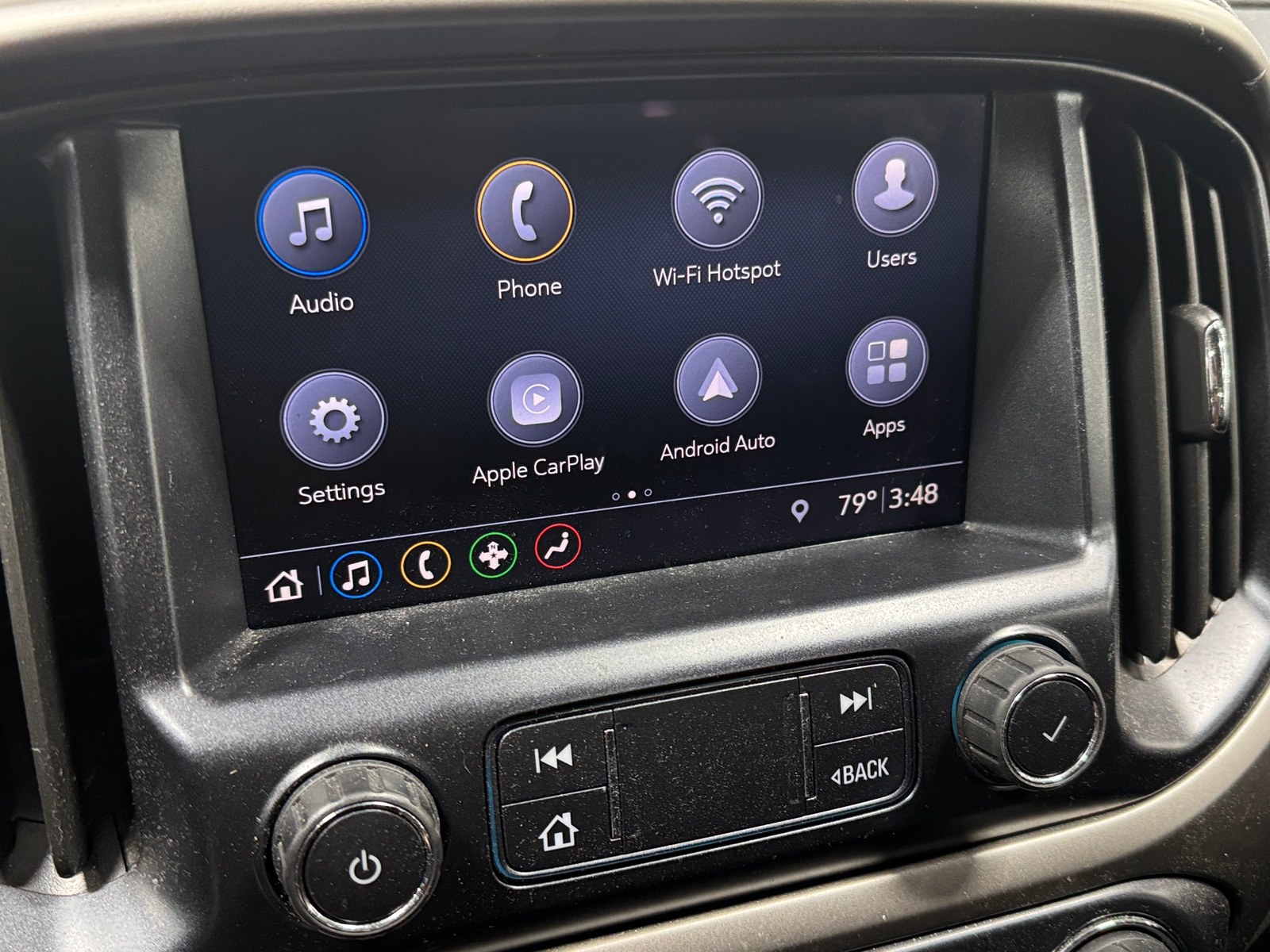 Thumbnail: 2019 Chevrolet Colorado - 3