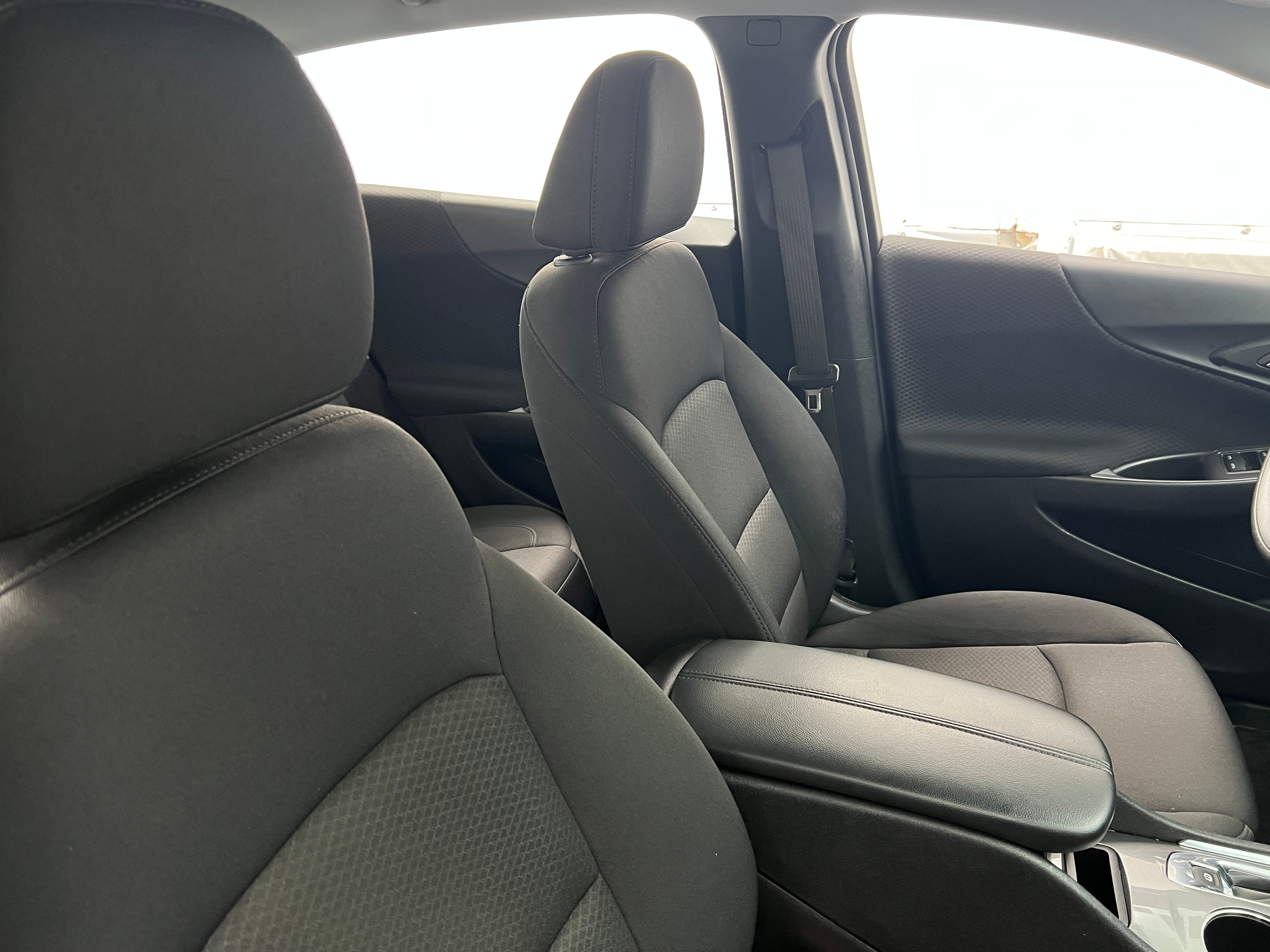 2023 Chevrolet Malibu LT 2