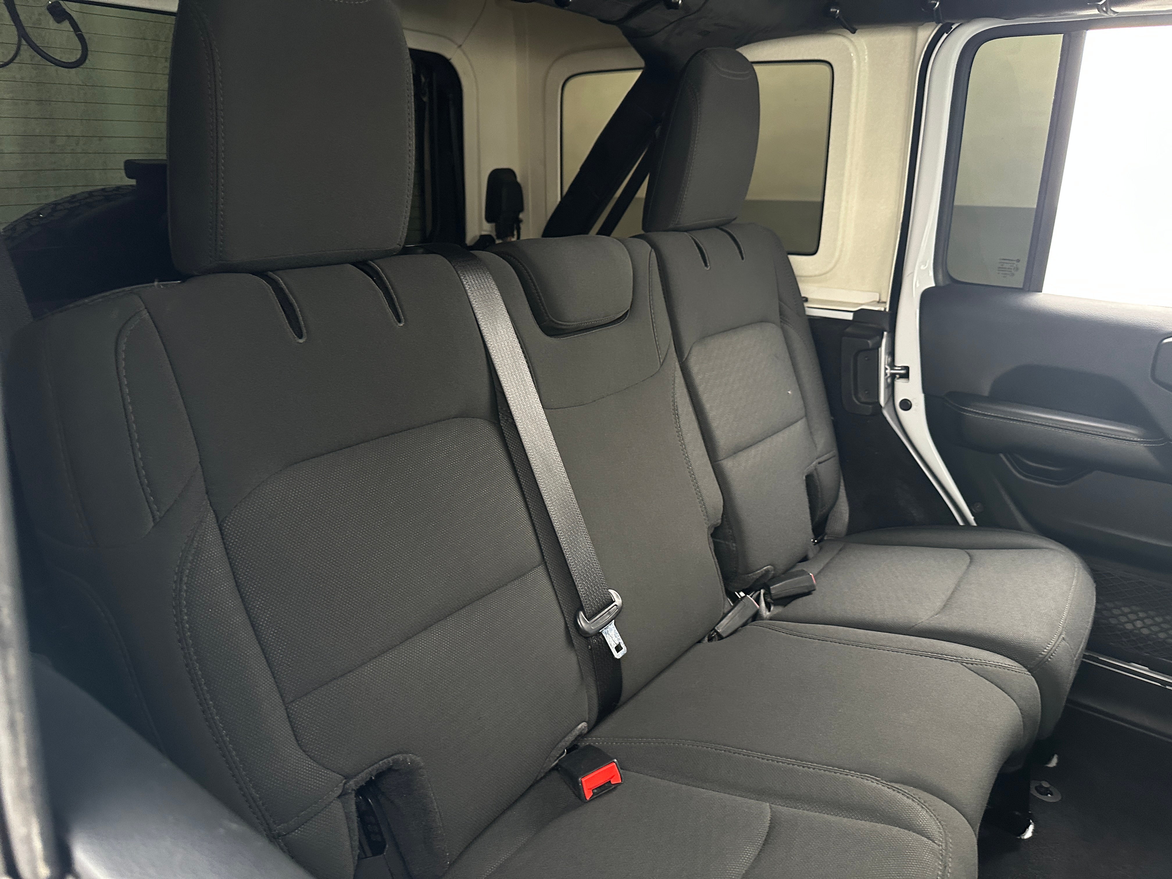 2019 Jeep Wrangler Unlimited Sahara 6