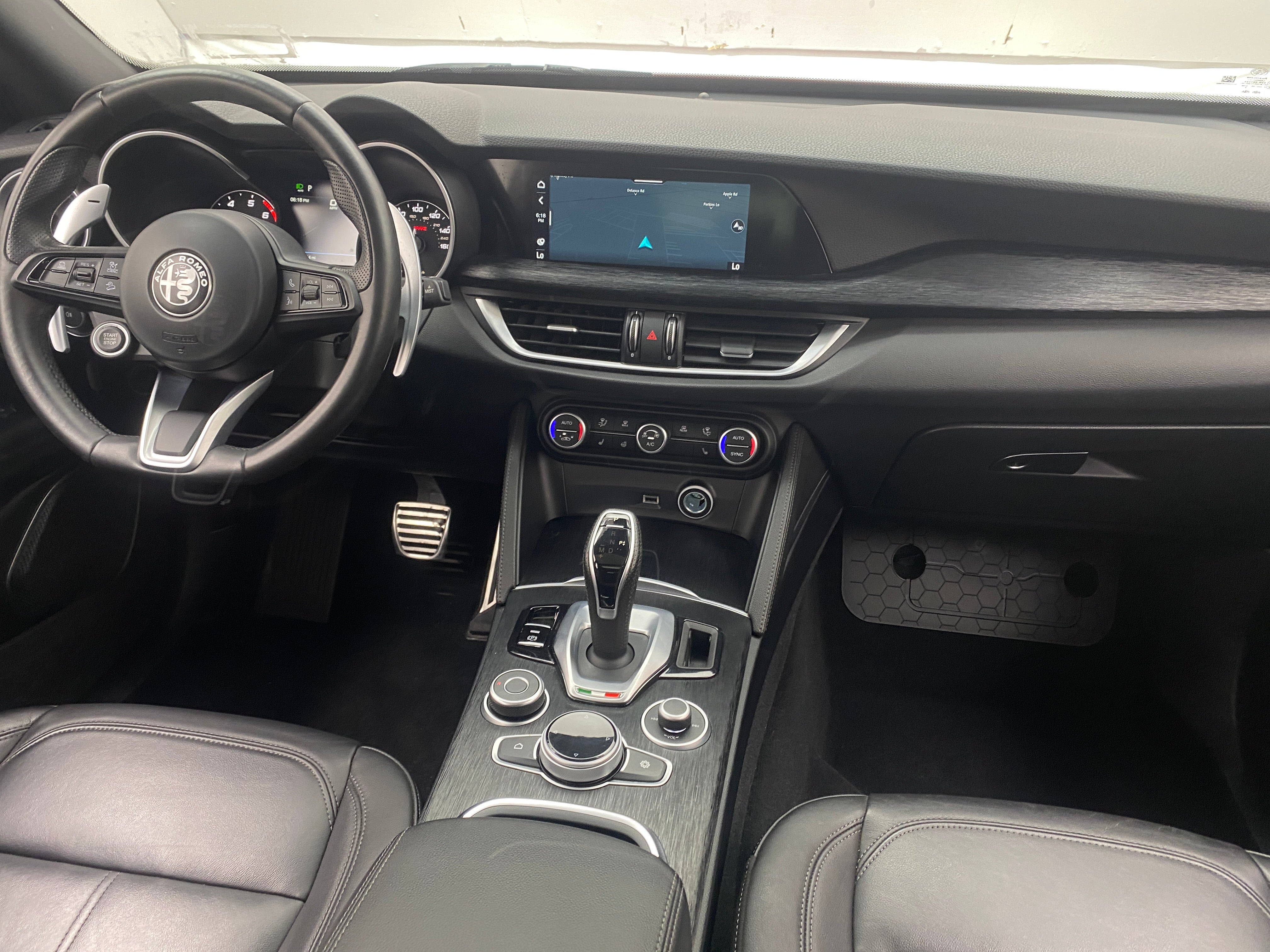 2022 Alfa Romeo Stelvio Sprint 2