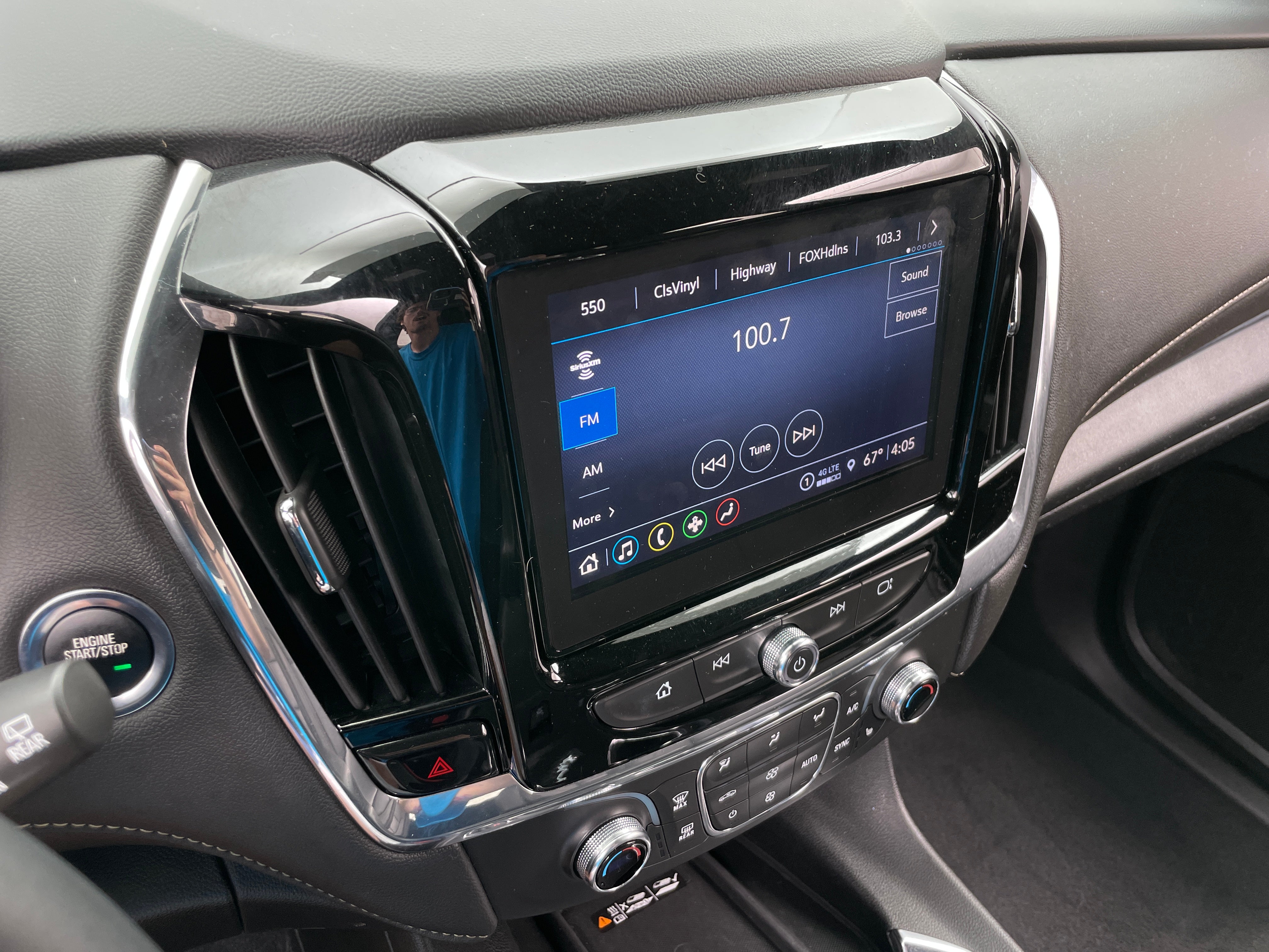 2023 Chevrolet Traverse LT 3
