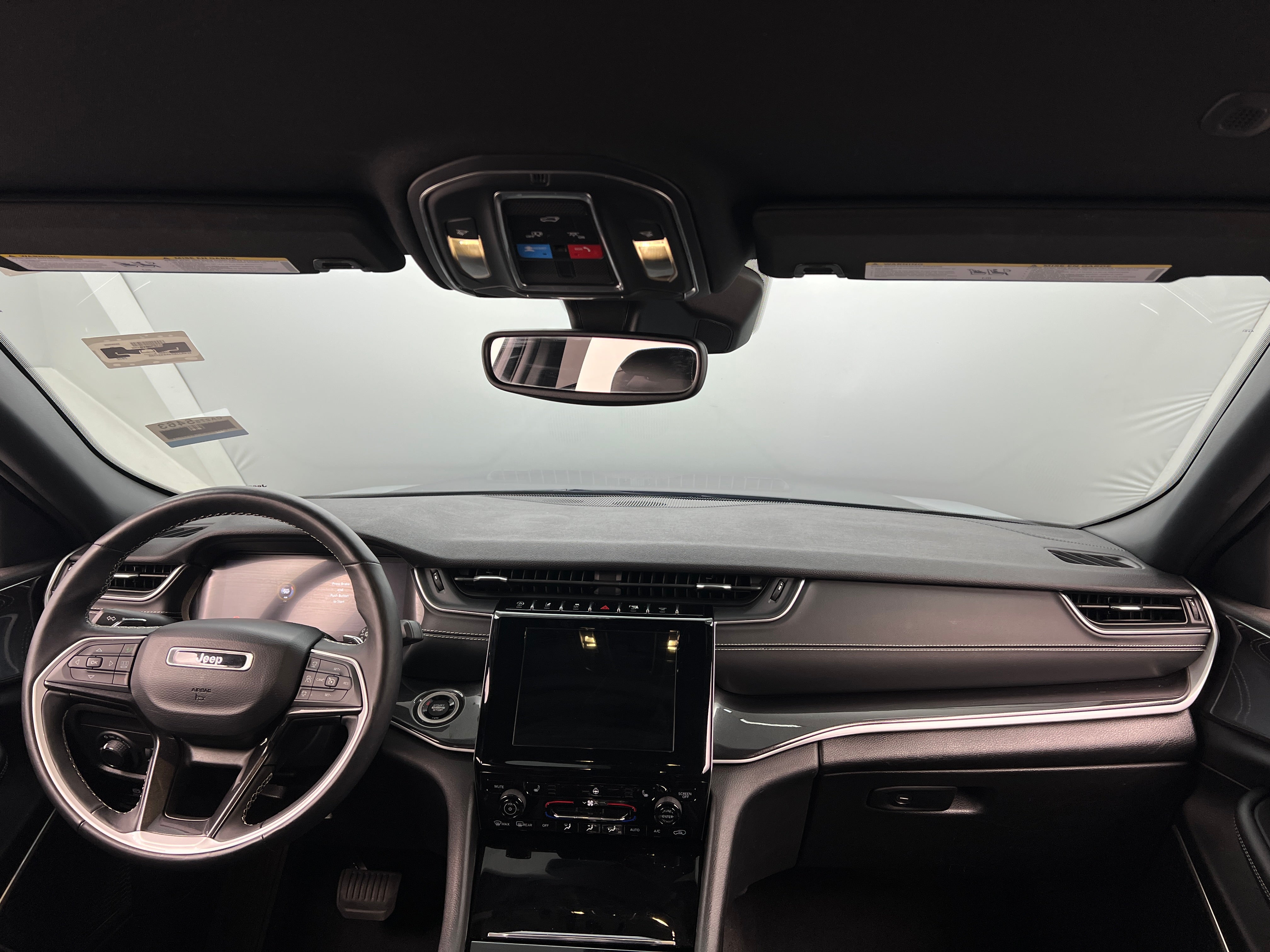 2022 Jeep Grand Cherokee L Altitude 2