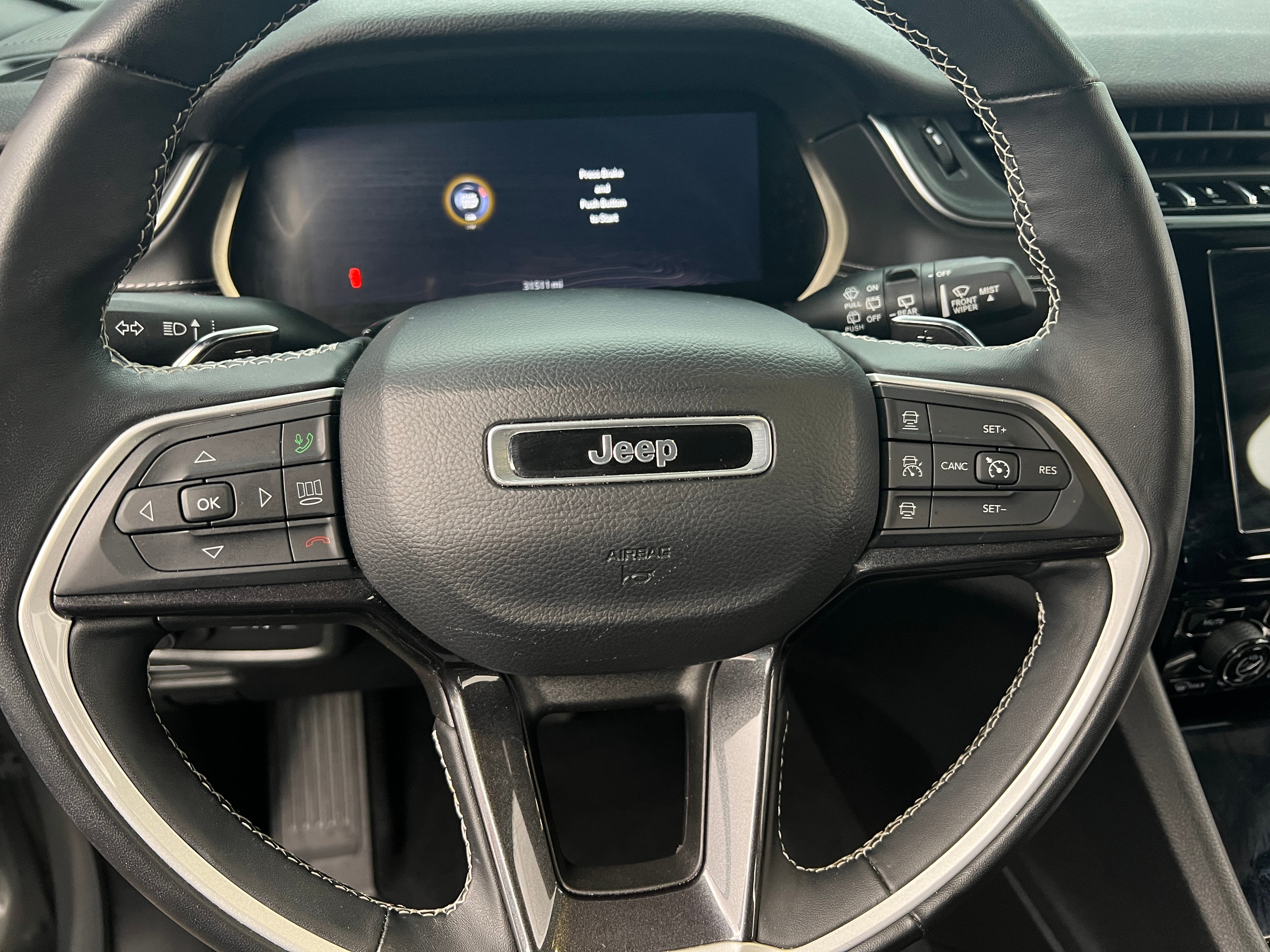 2022 Jeep Grand Cherokee L Altitude 4