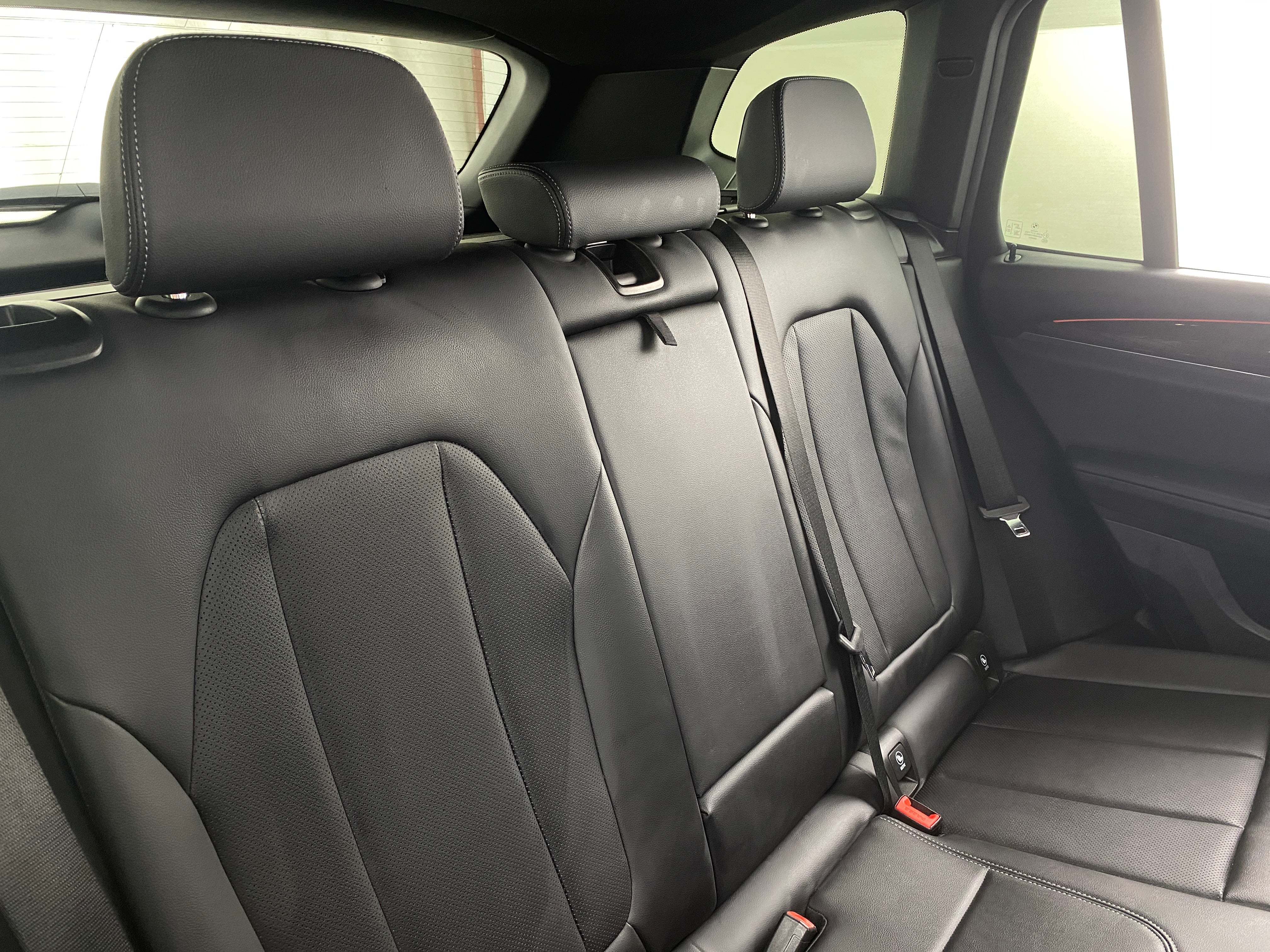 2022 BMW X3 sDrive30i 5