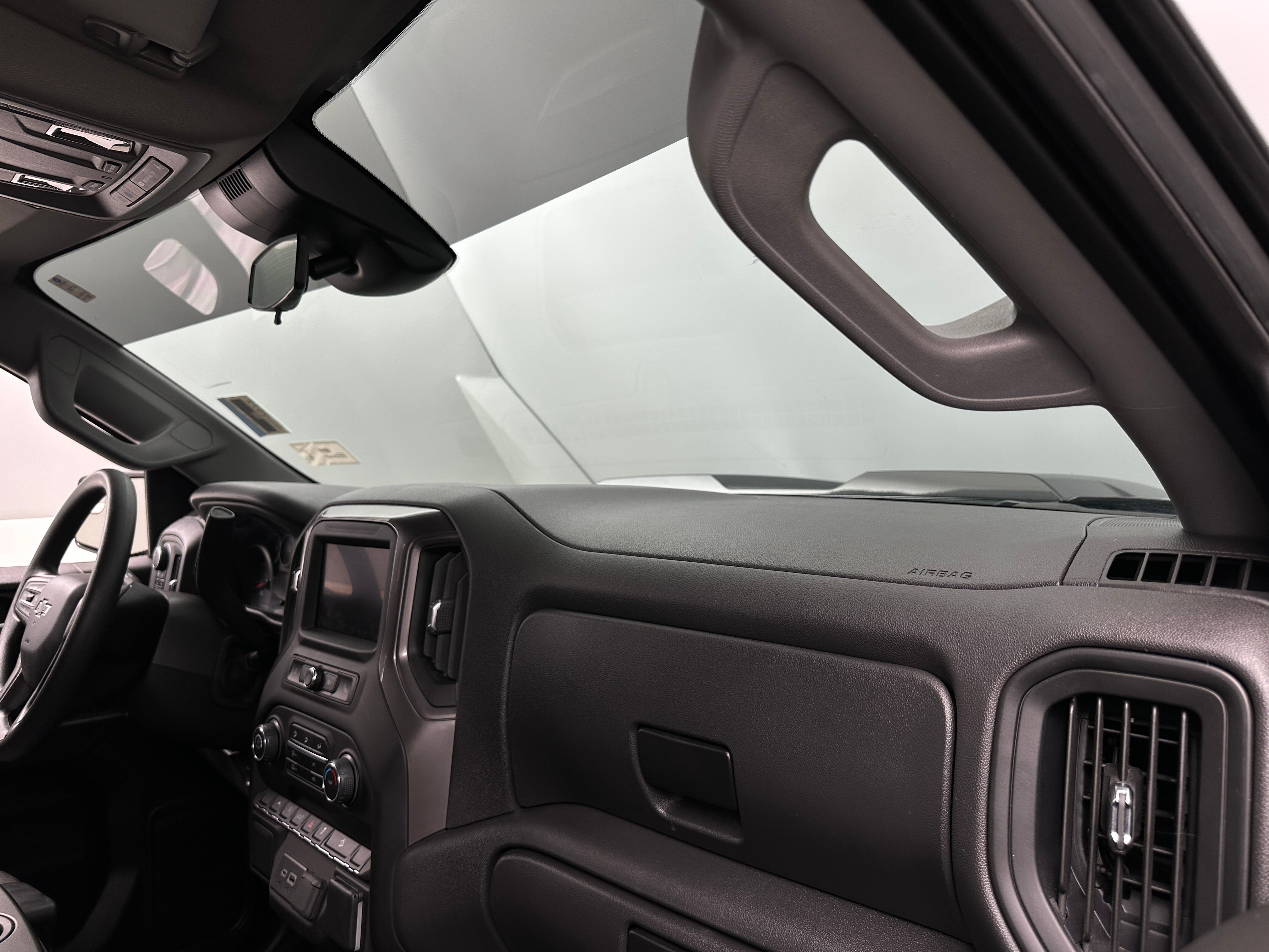 2024 Chevrolet Silverado 1500 Custom Trail Boss 3