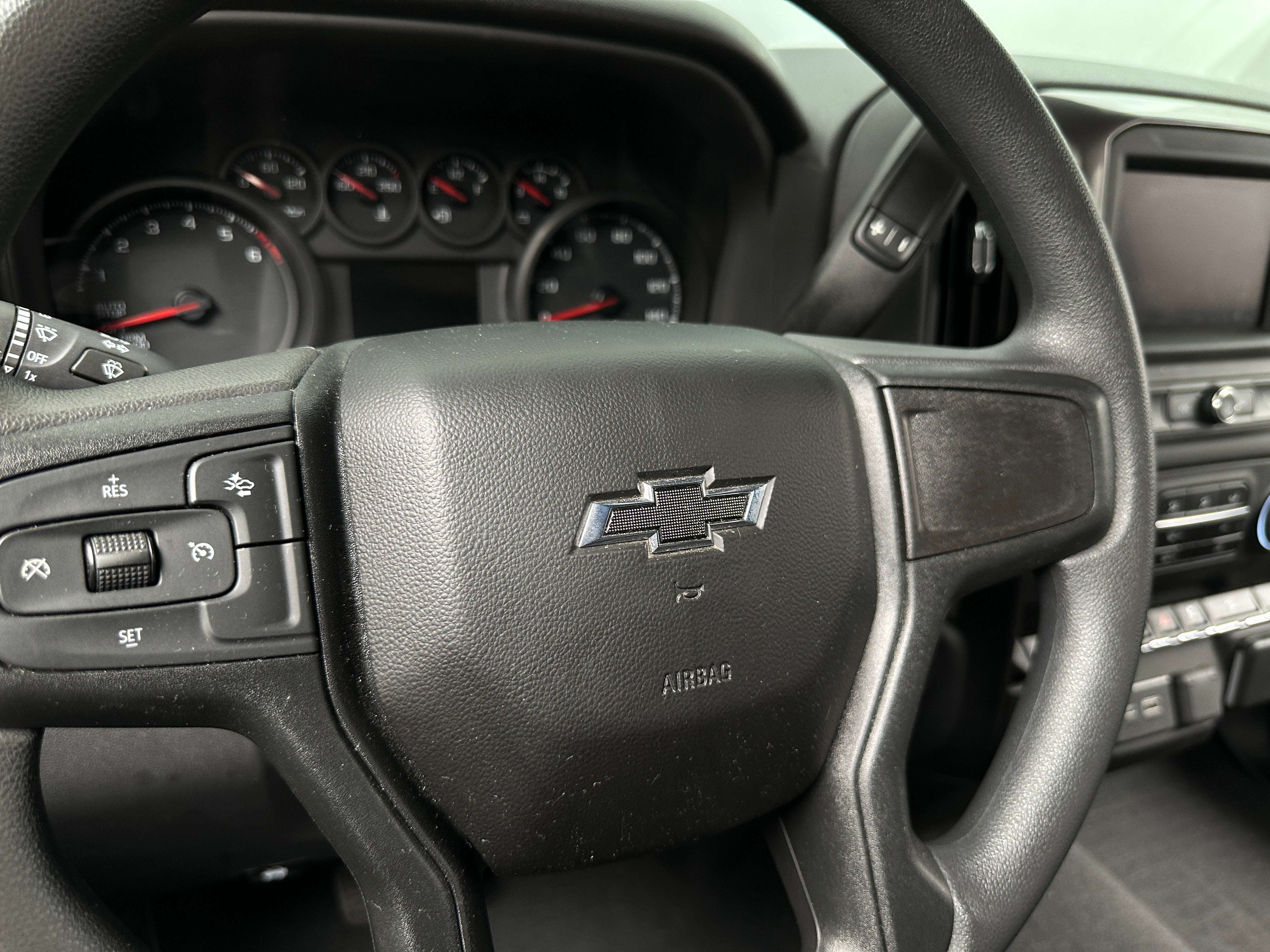 2024 Chevrolet Silverado 1500 Custom Trail Boss 5