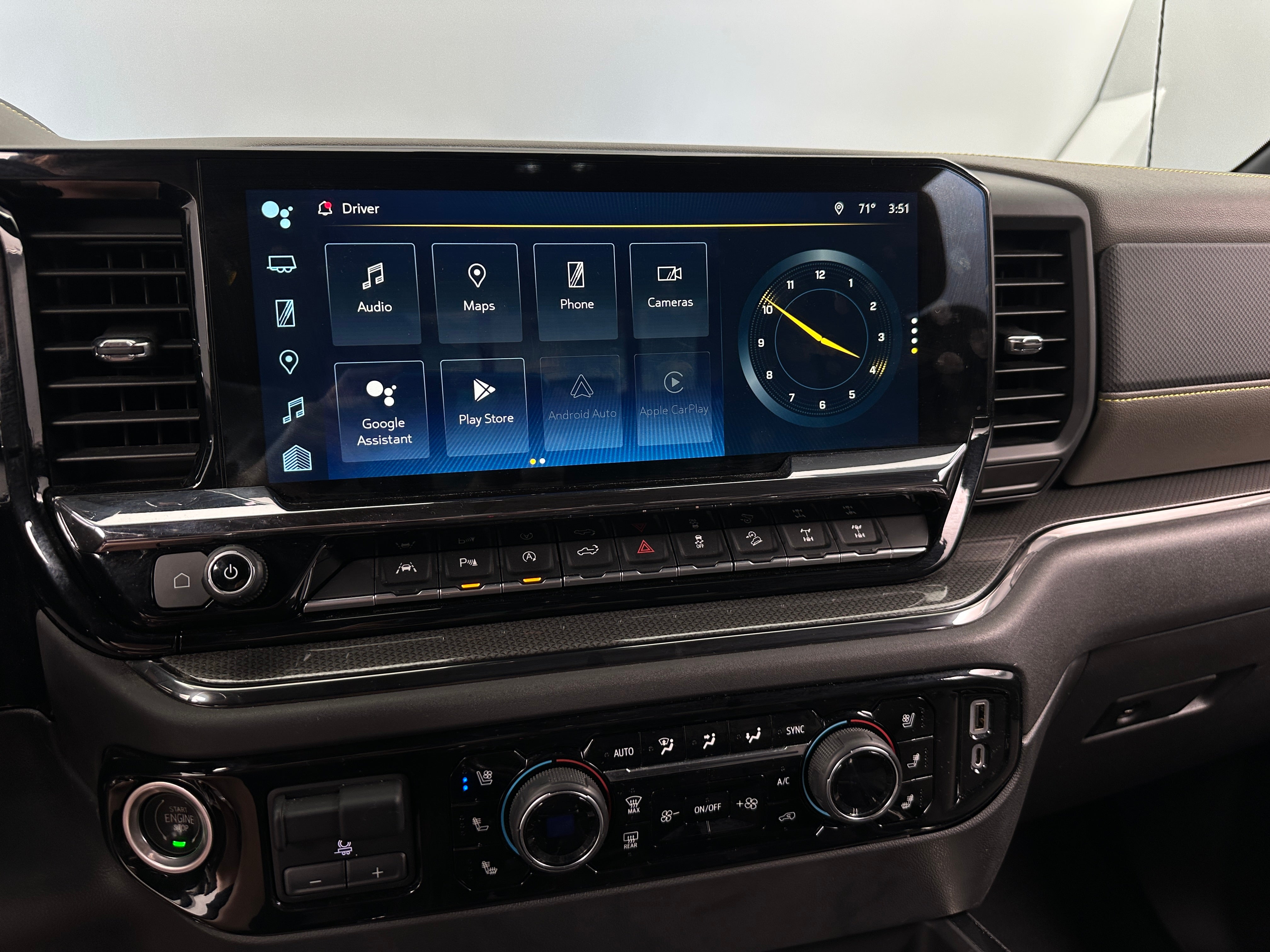 2022 Chevrolet Silverado 1500 ZR2 3