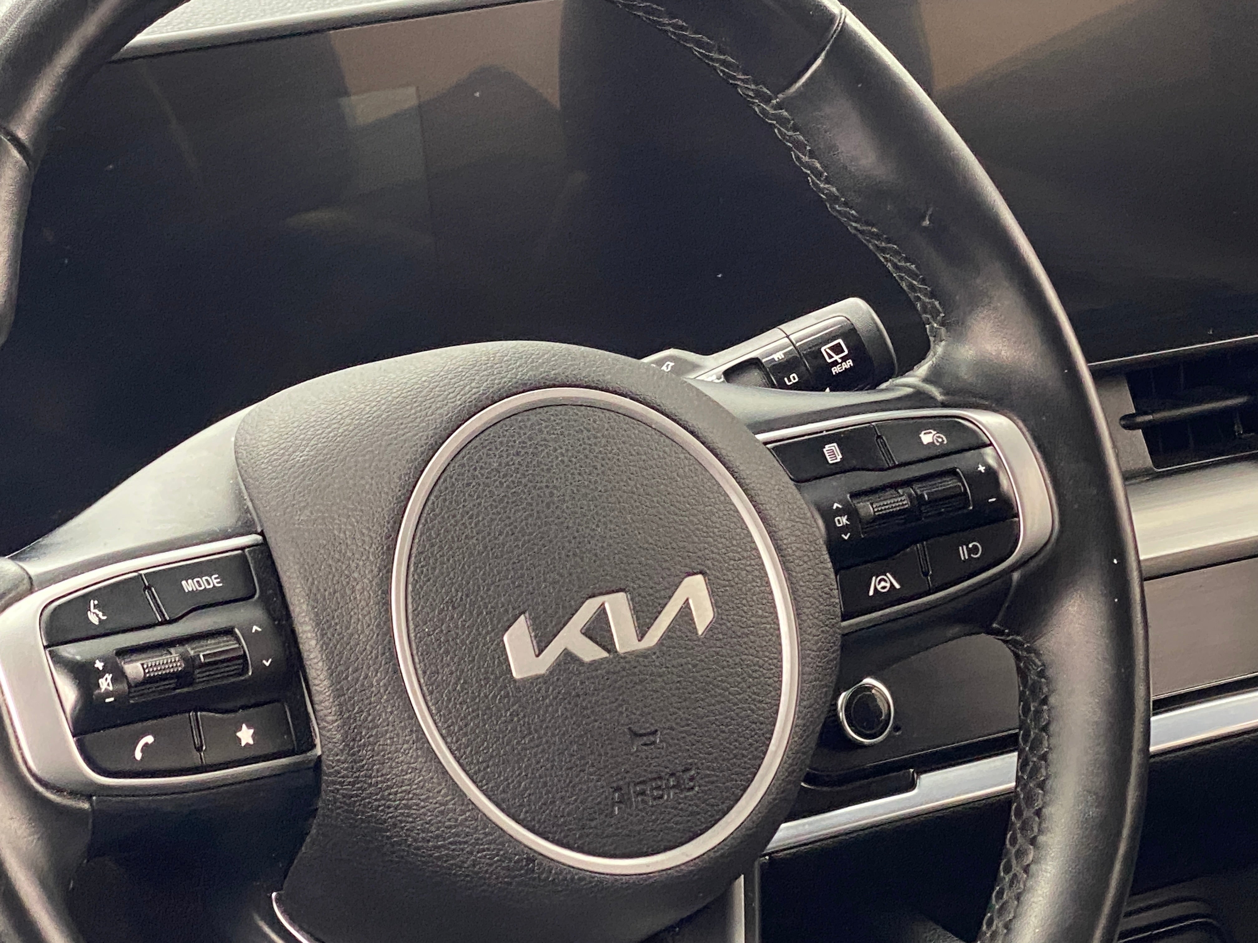2023 Kia Sportage EX 4