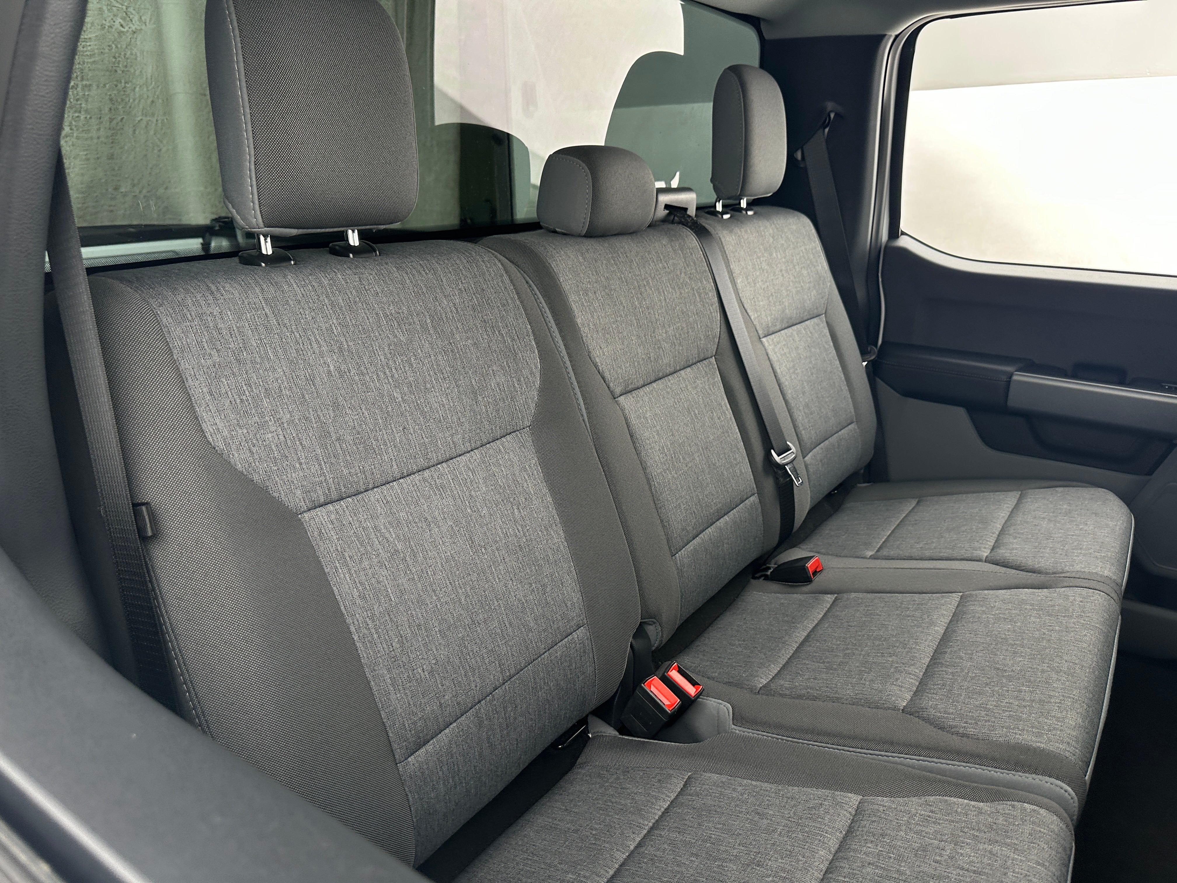 2024 Ford Econoline E-250 5