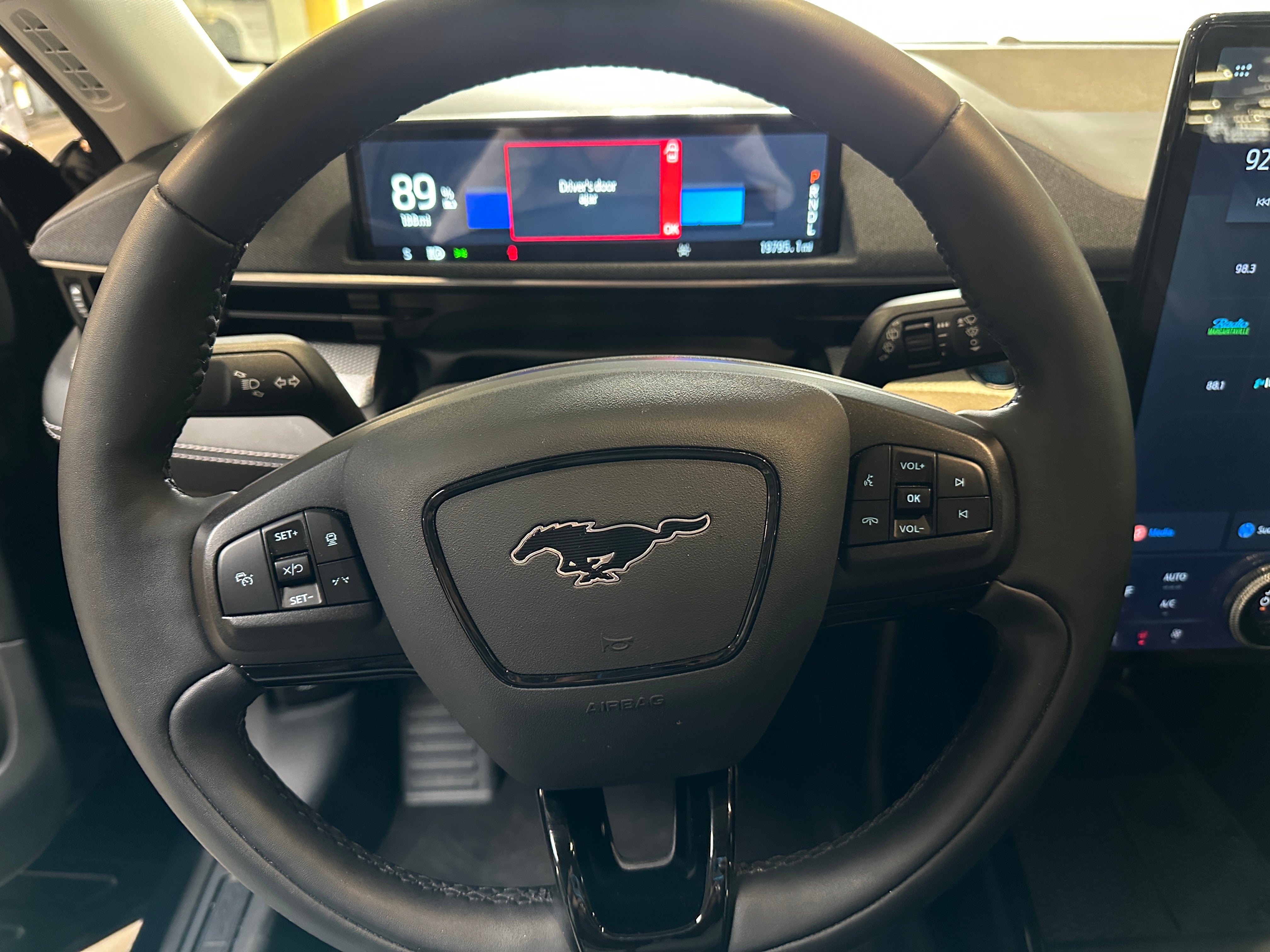 2021 Ford Mustang Mach-E Select 4
