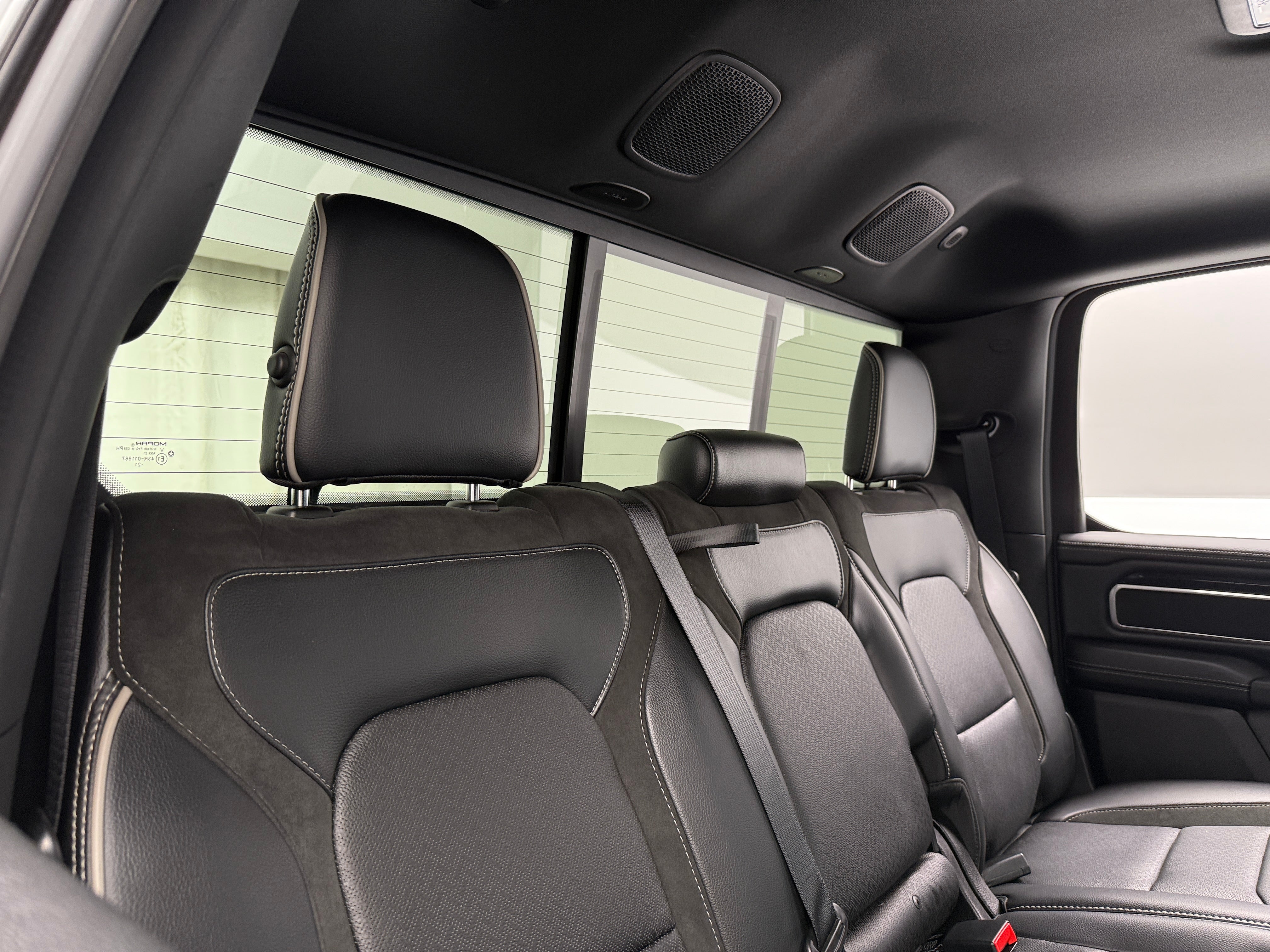 2022 RAM 1500 Laramie 5