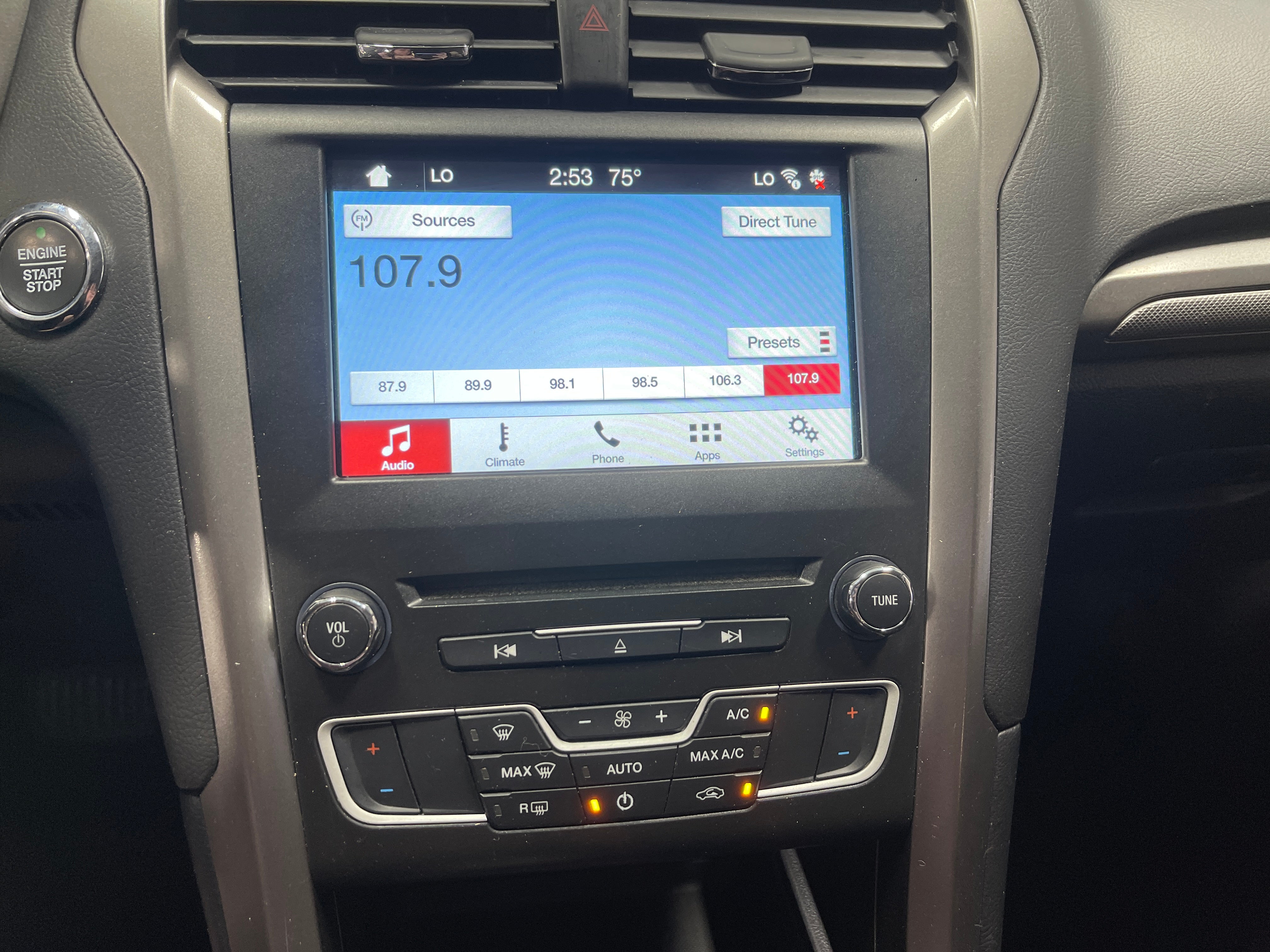 2018 Ford Fusion SE 4