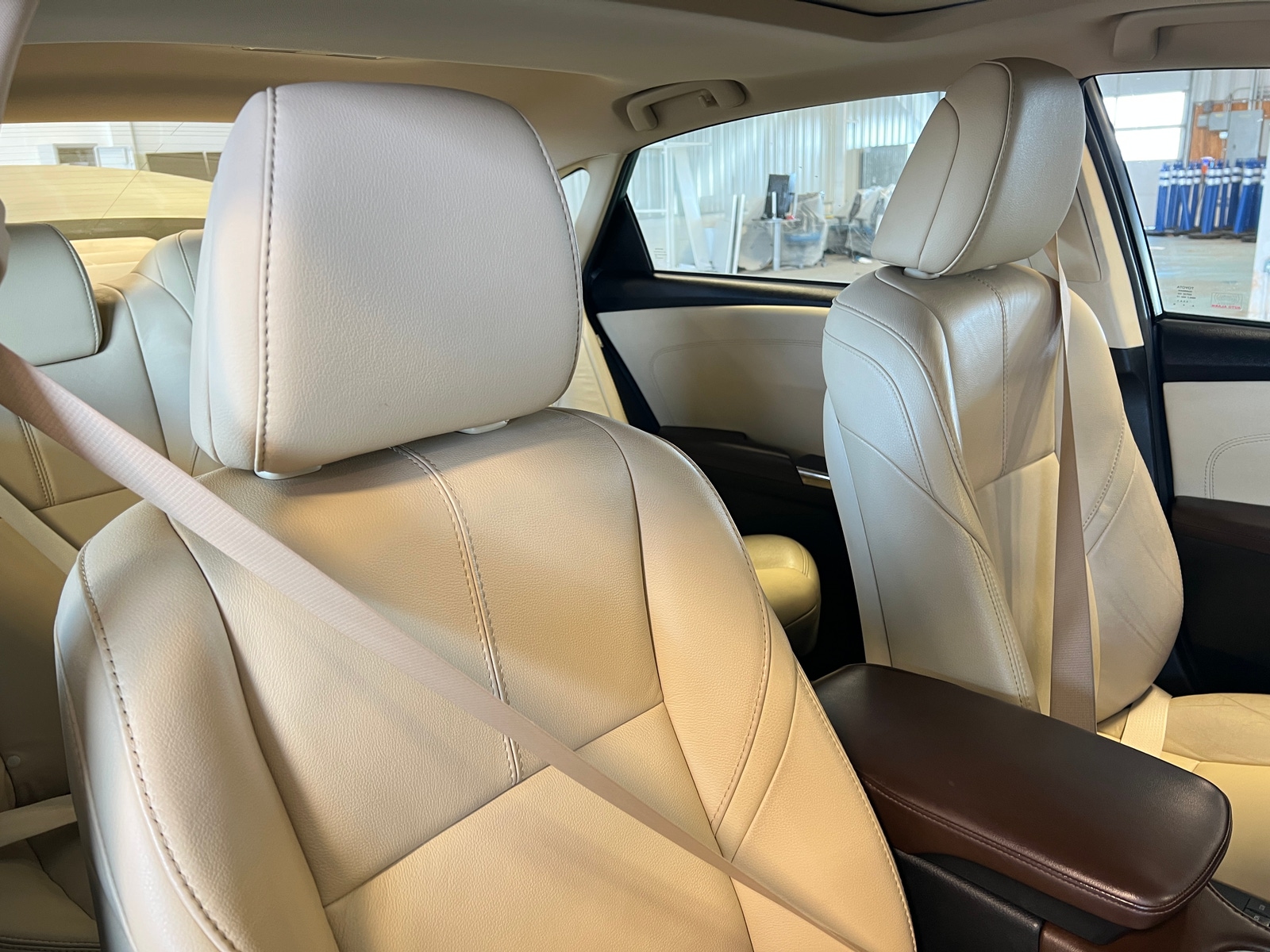 Thumbnail: 2013 Toyota Avalon - 2