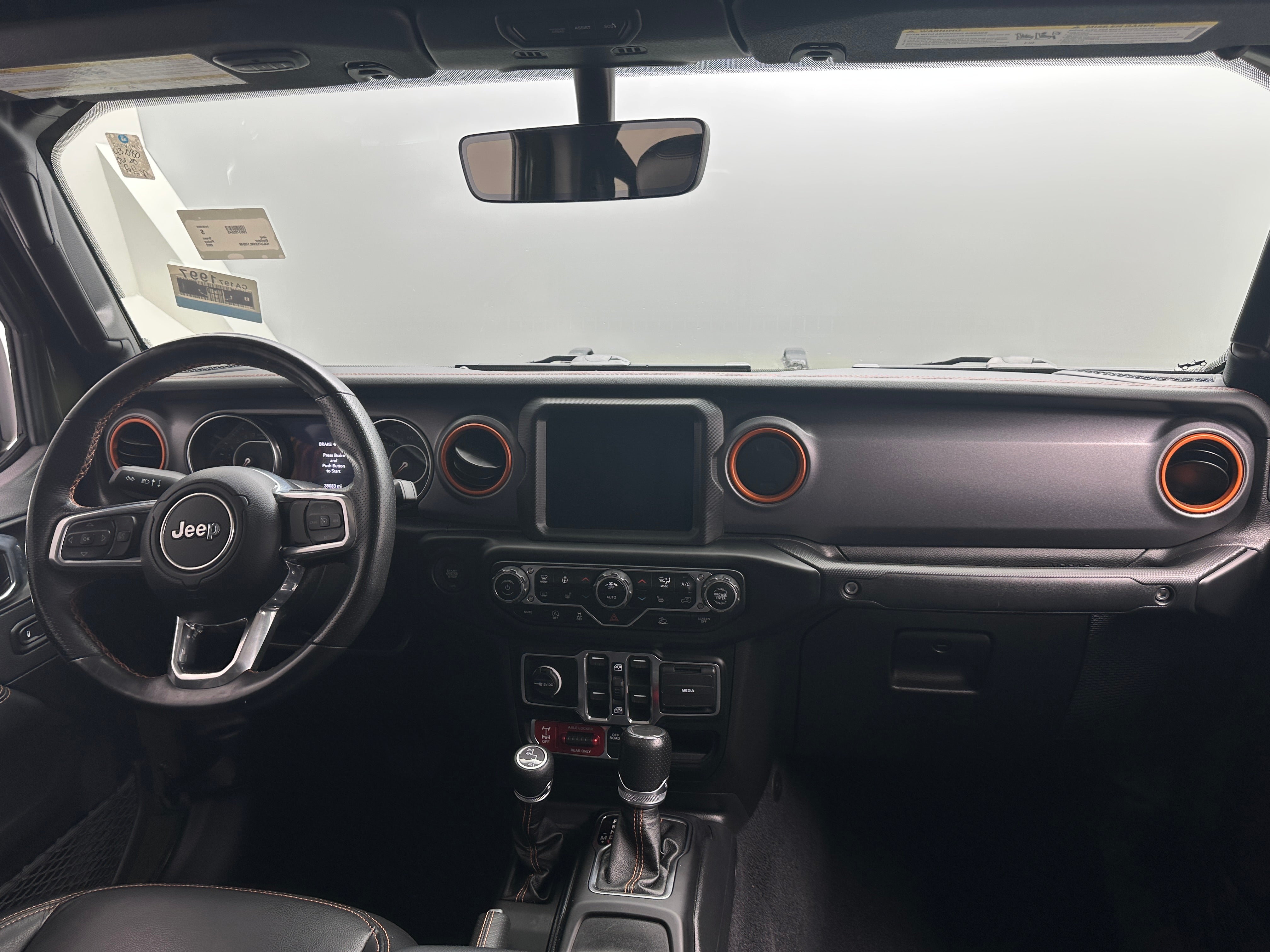 2022 Jeep Gladiator Mojave 2