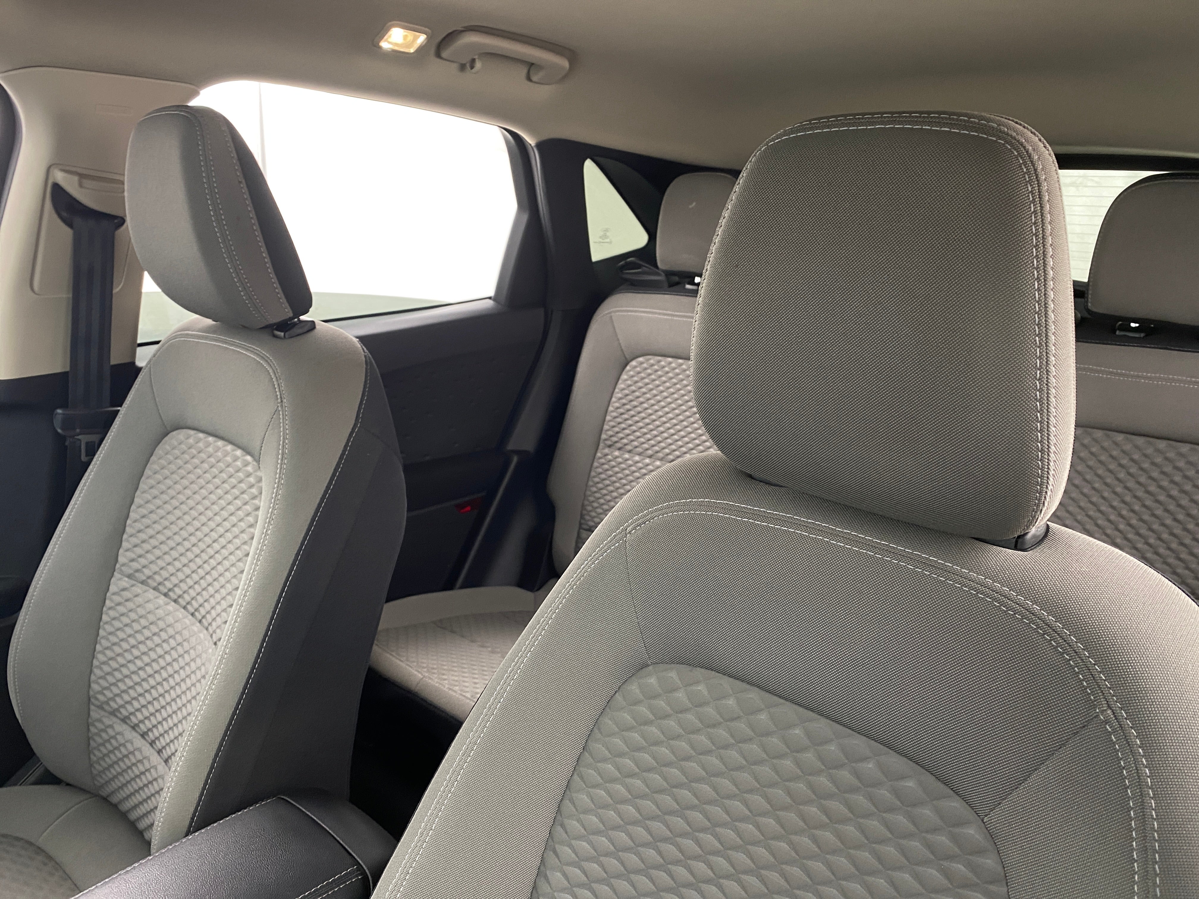 2020 Ford Escape SE 2