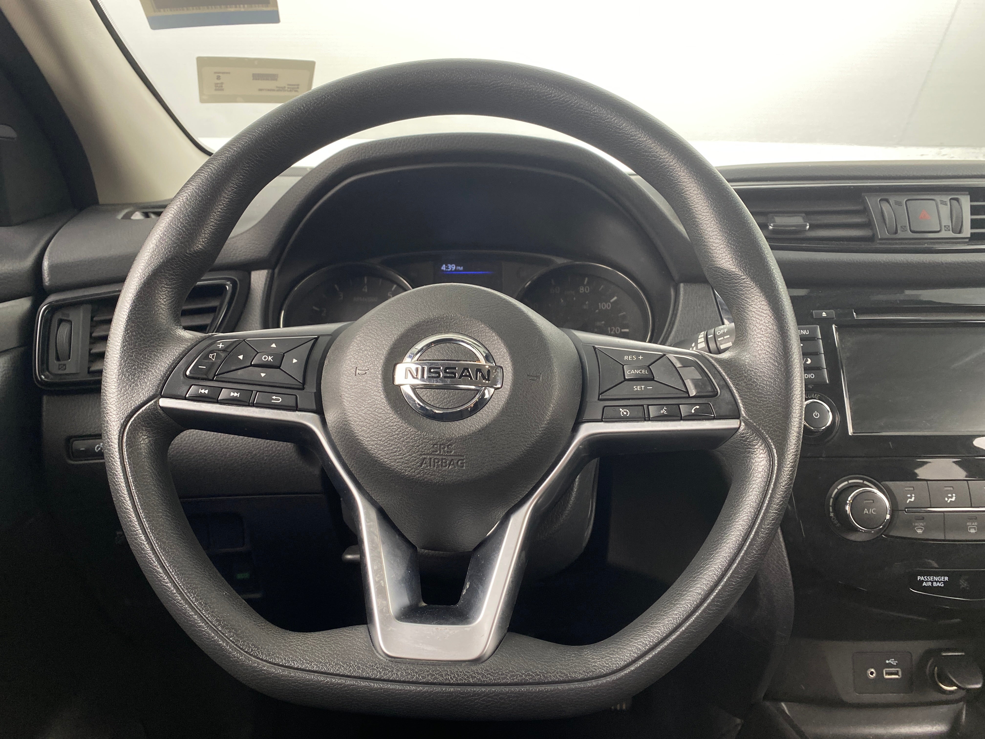2020 Nissan Rogue Sport S 5