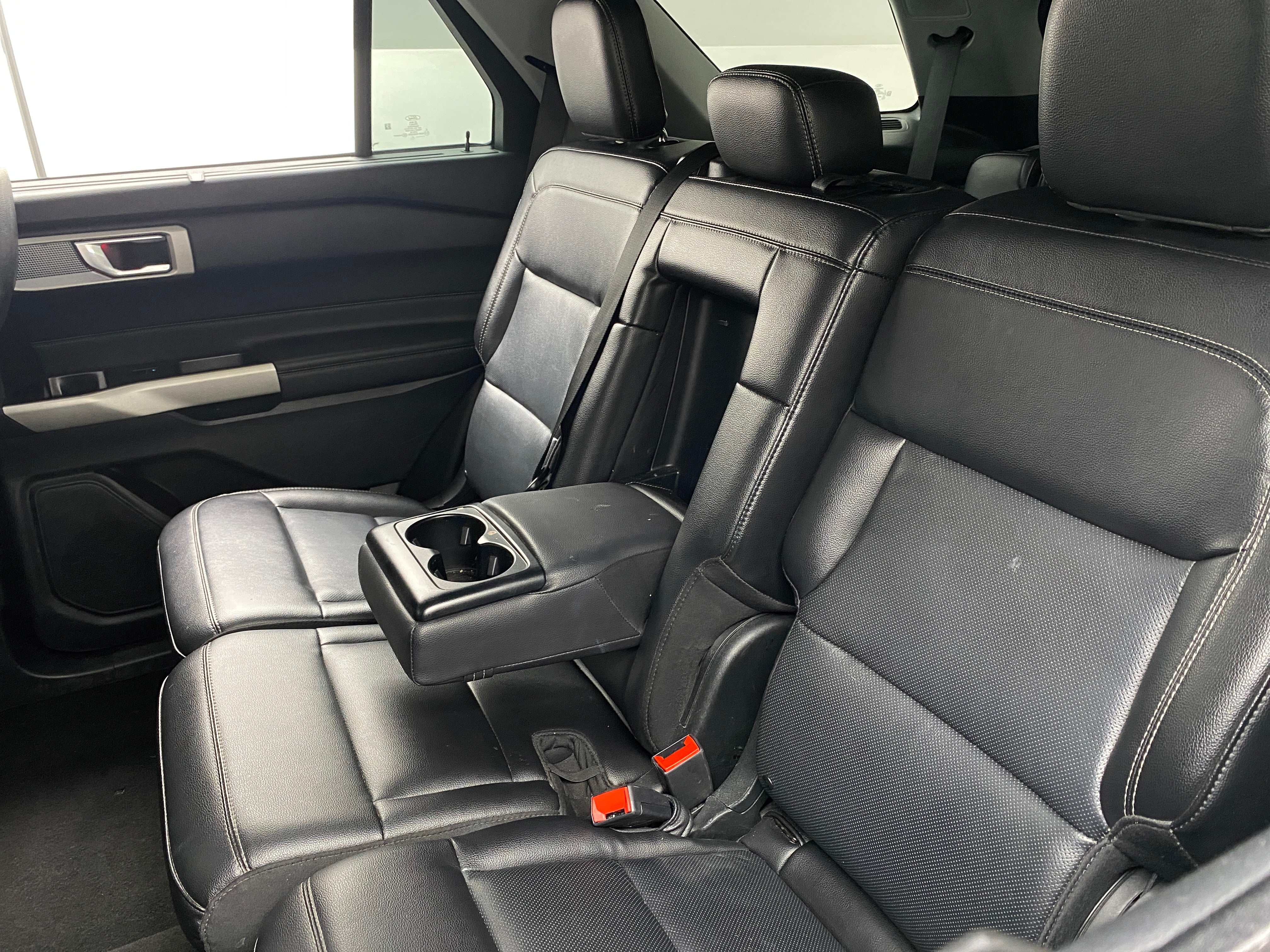 2021 Ford Explorer Limited 5