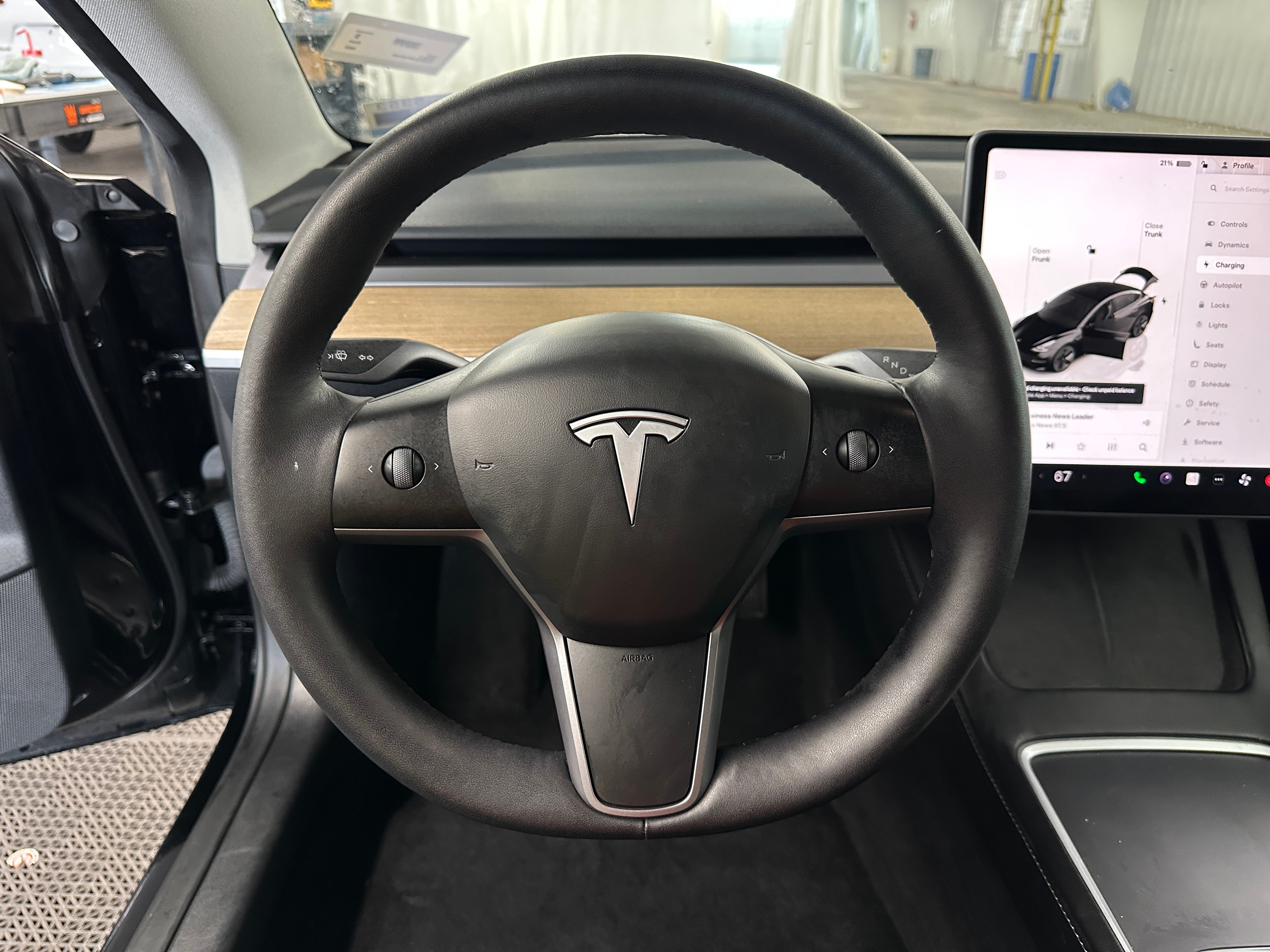 2023 Tesla Model 3 Standard Range 4