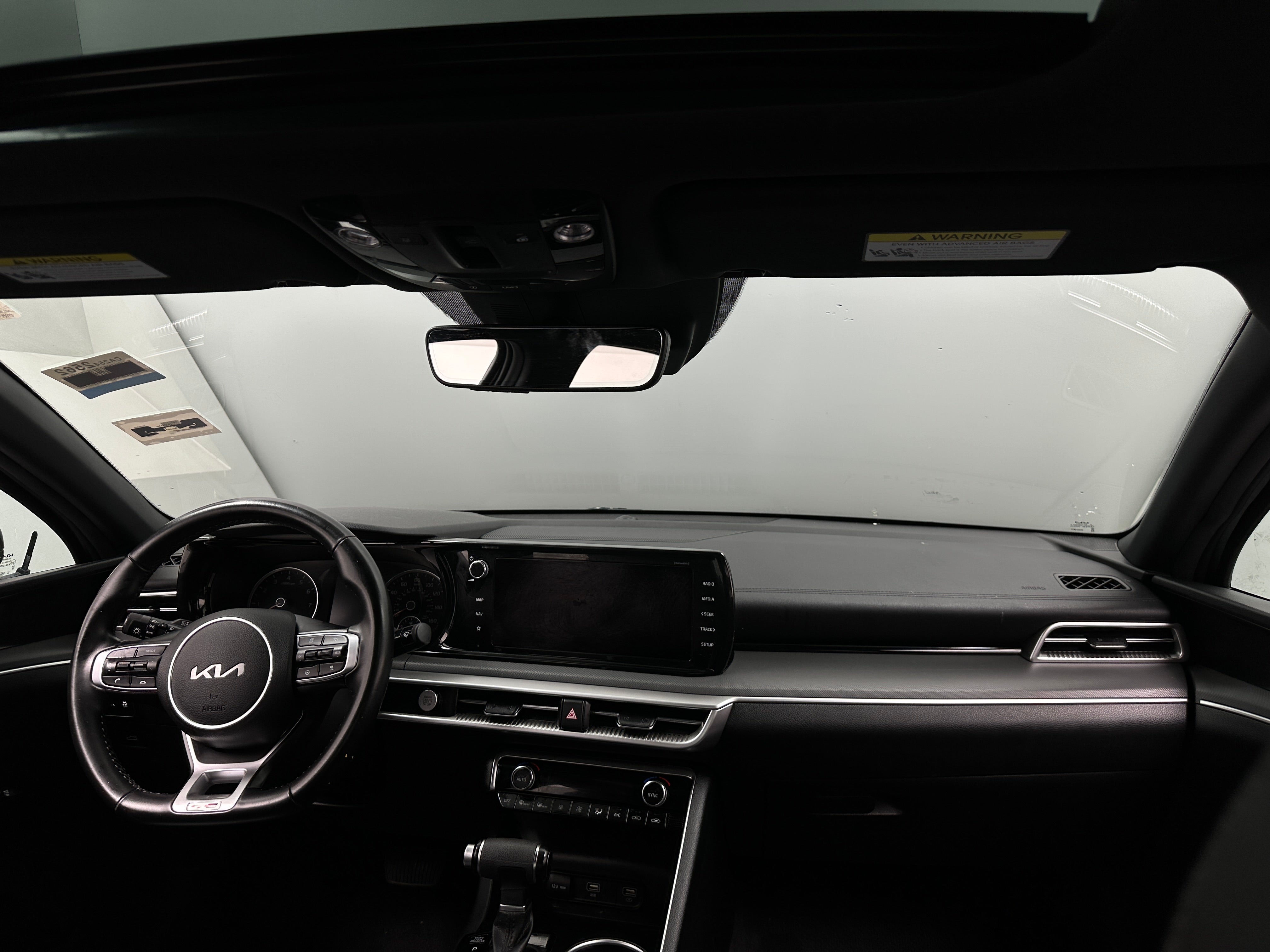 2022 Kia K5 GT-Line 2