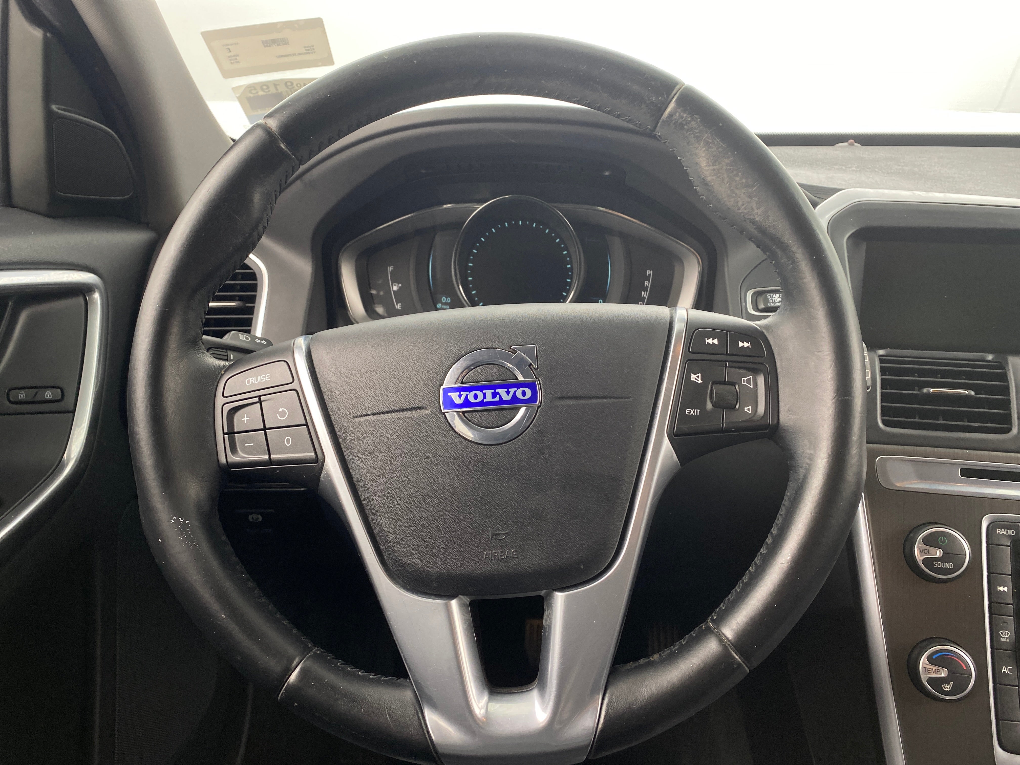 2014 Volvo XC60 3.2 Premier 4