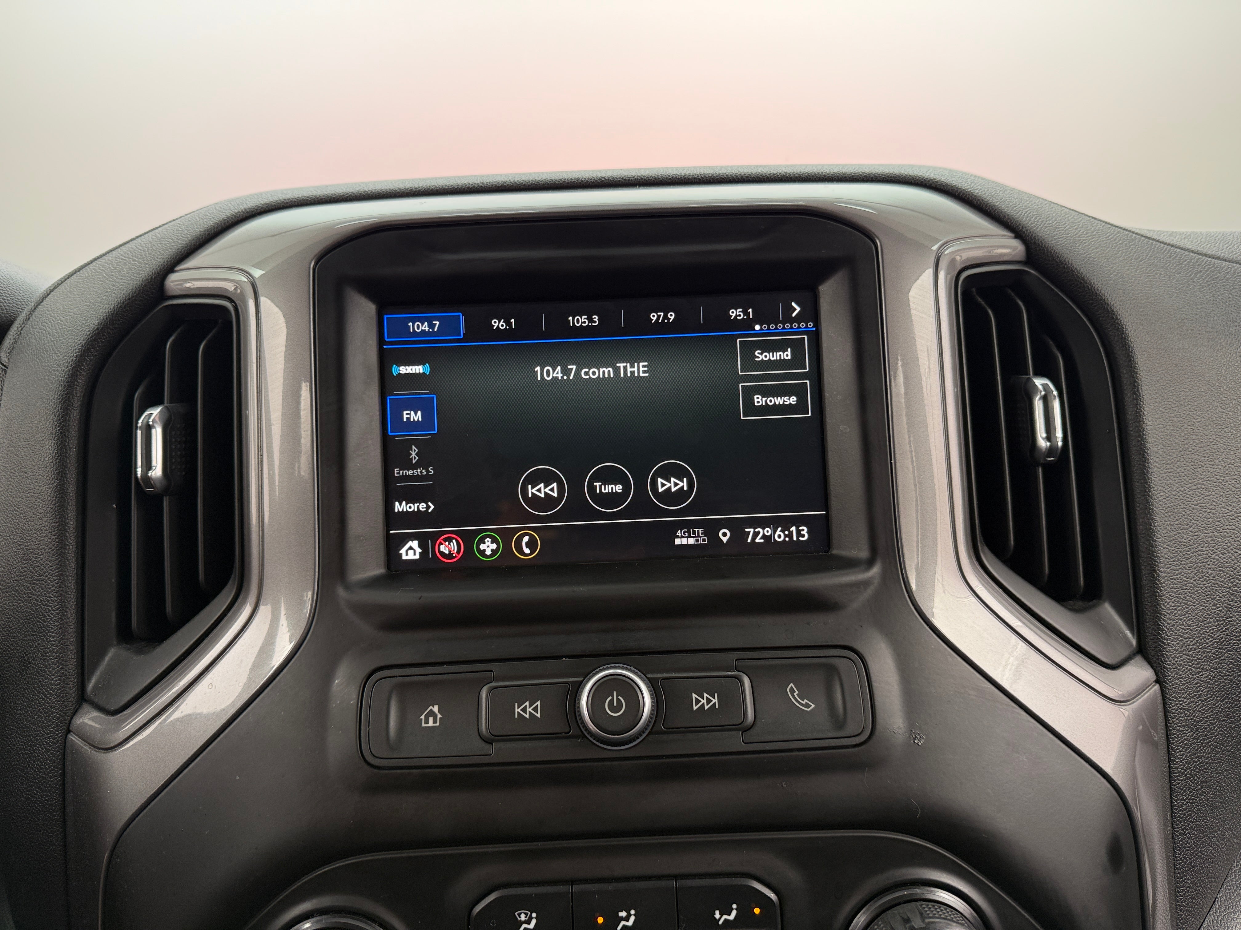 2020 Chevrolet Silverado 1500 Custom 4
