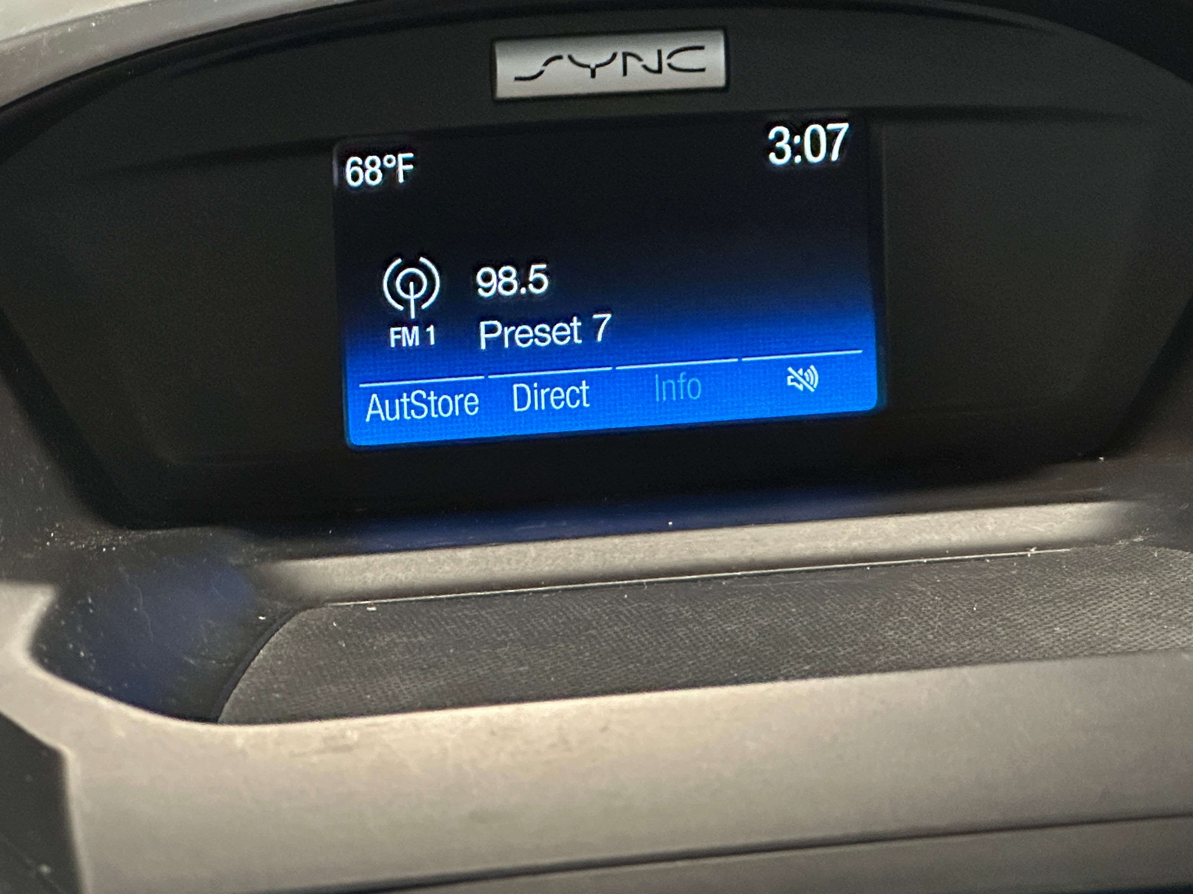 2017 Ford Escape S 4