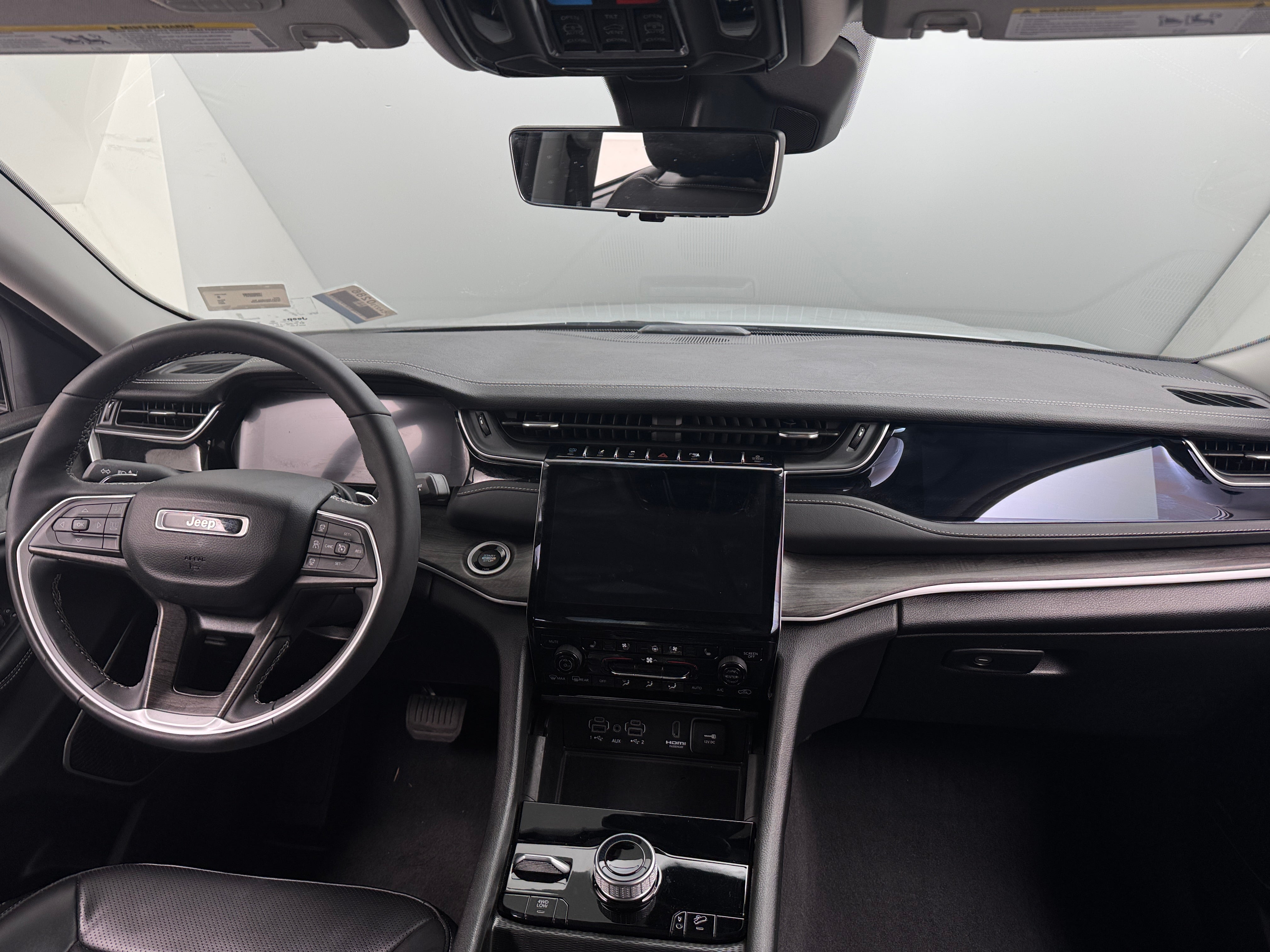 2023 Jeep Grand Cherokee 4xe 3