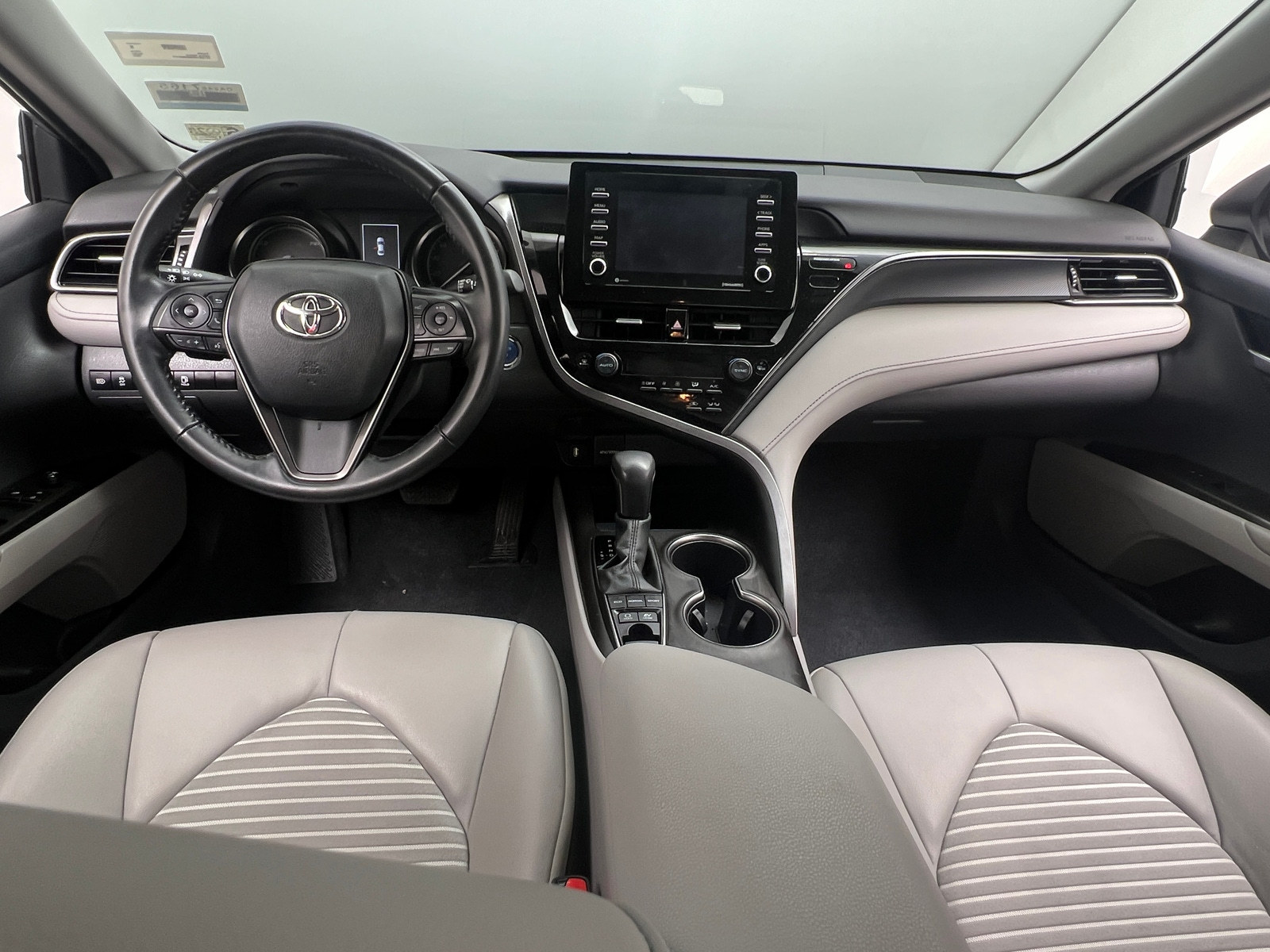 Thumbnail: 2022 Toyota Camry - 2