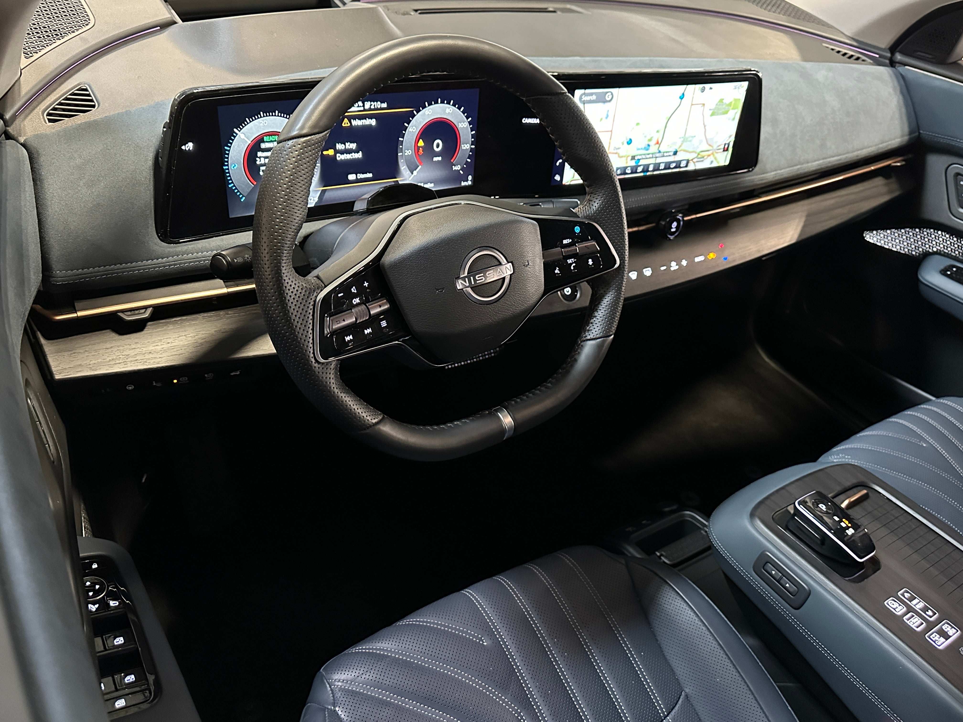 2023 Nissan Ariya Platinum+ 2