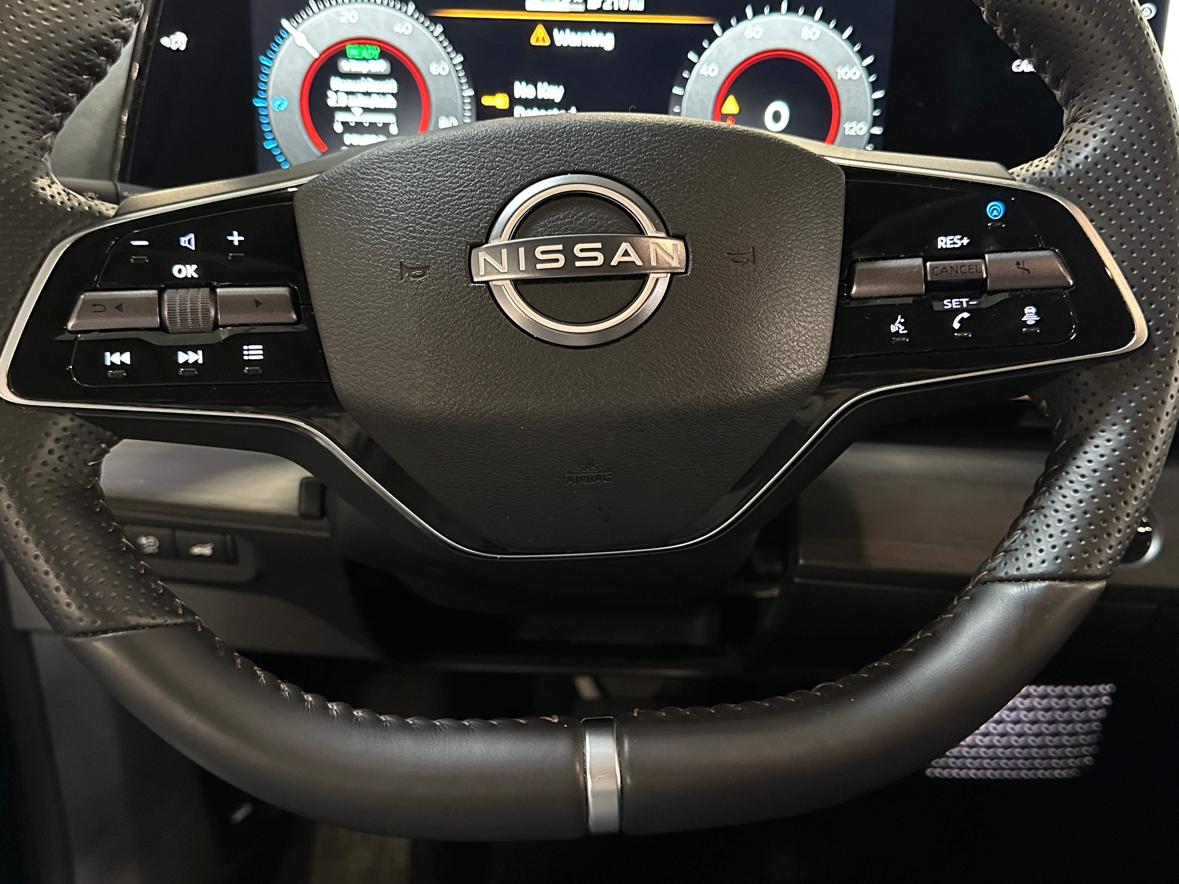 2023 Nissan Ariya Platinum+ 4