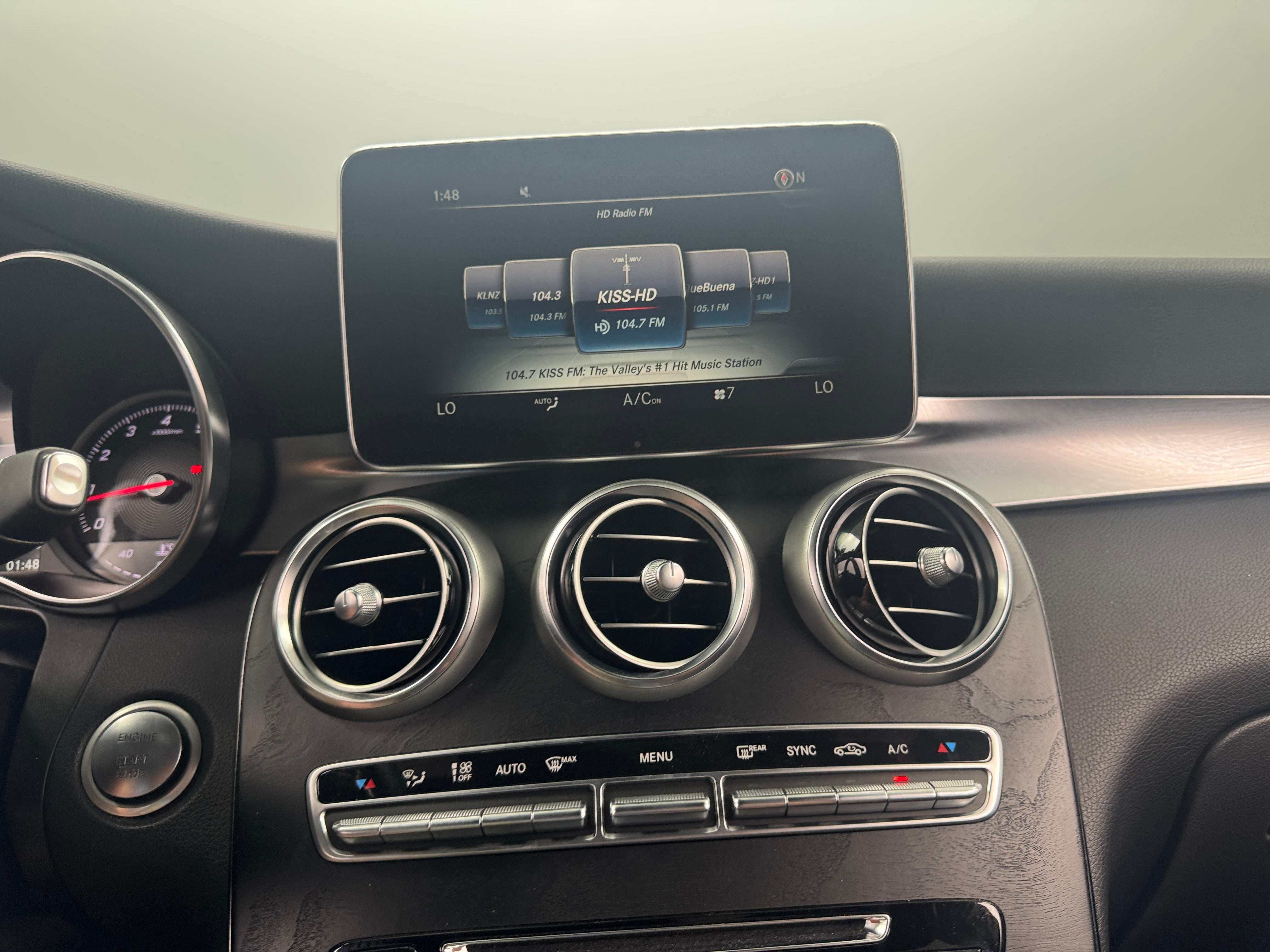 2017 Mercedes-Benz GLC 300 3