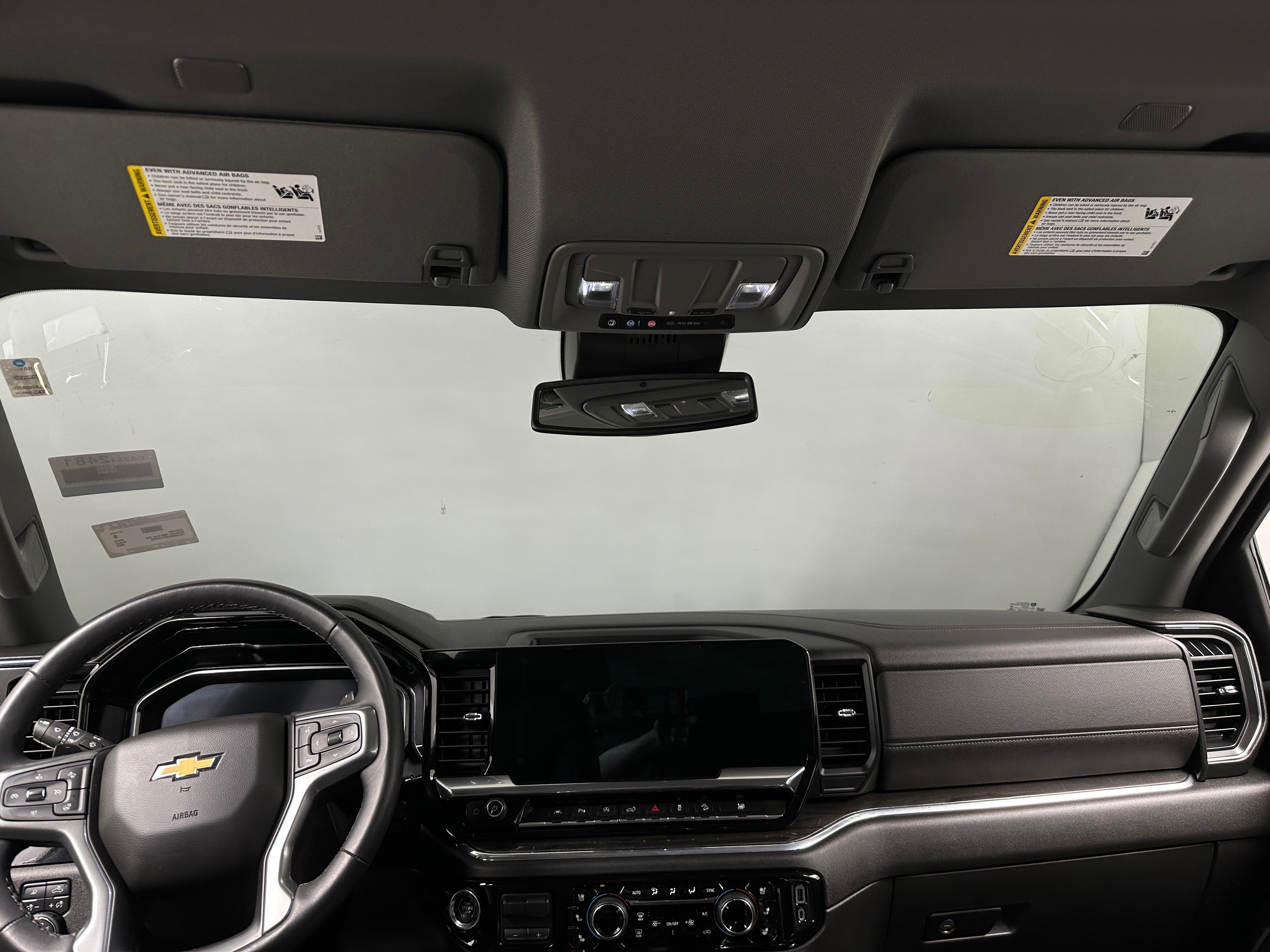 2023 Chevrolet Silverado 1500 LTZ 2
