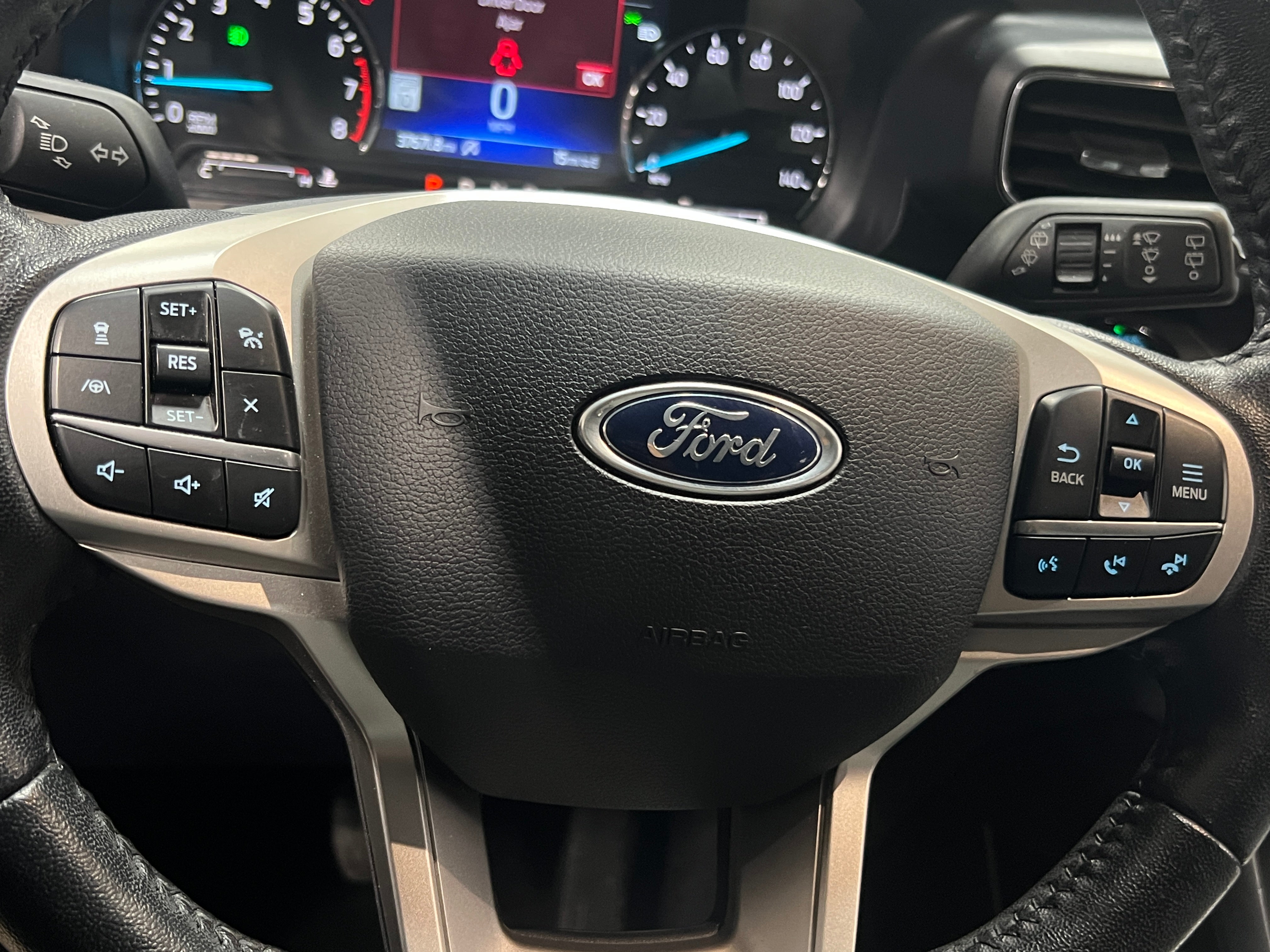 2021 Ford Explorer XLT 5