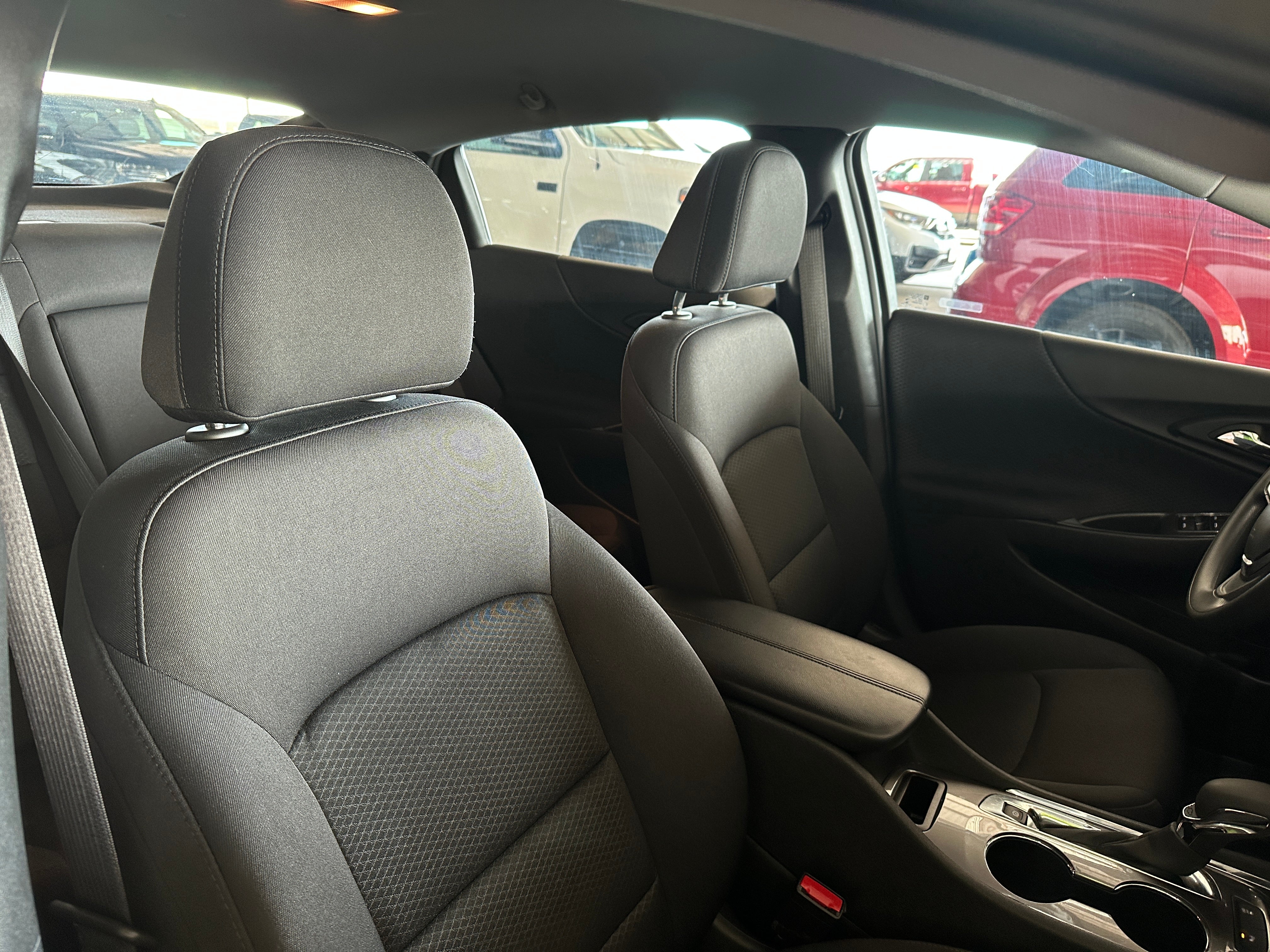 2024 Chevrolet Malibu LT 2