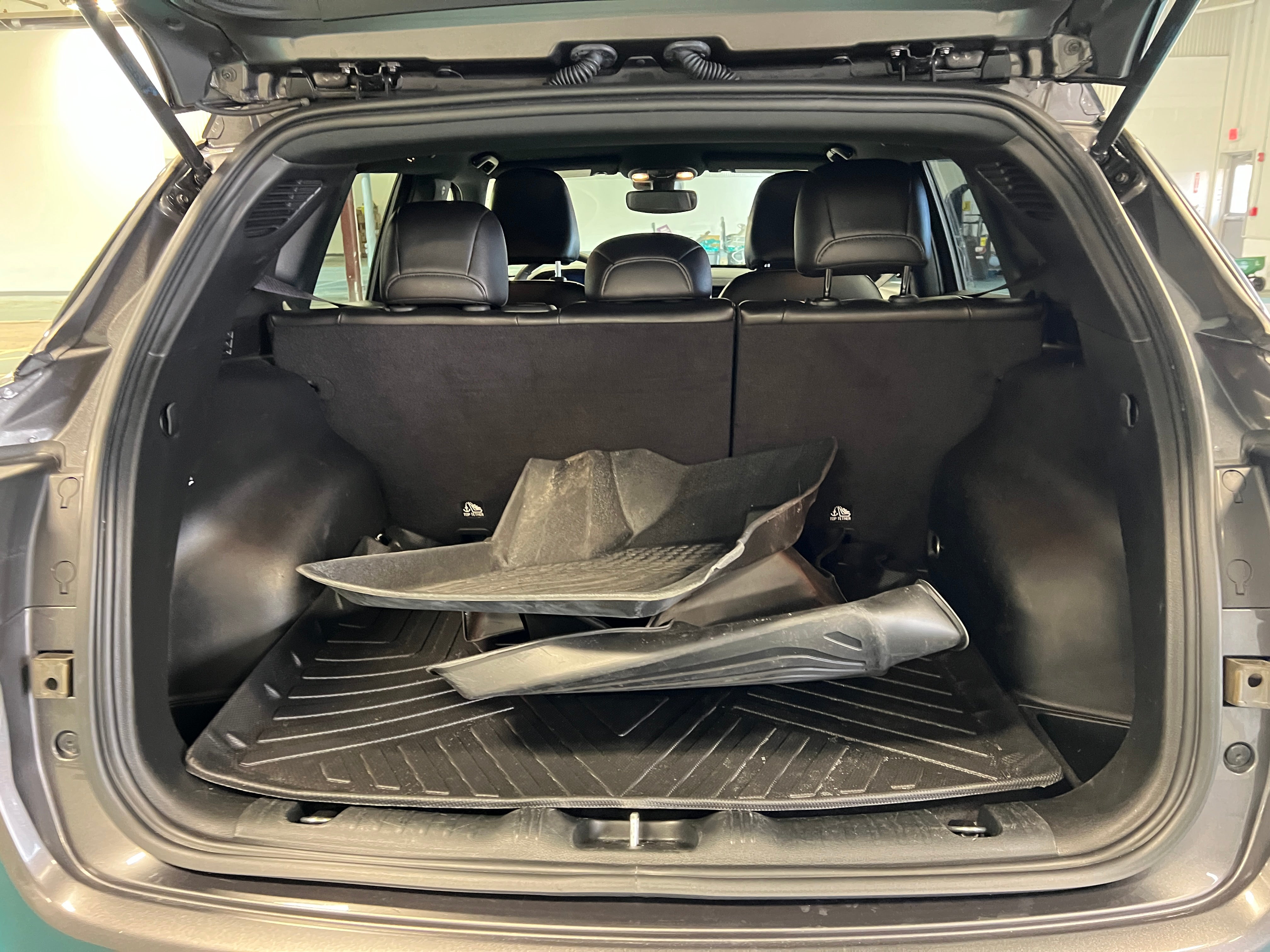 2023 Jeep Compass Trailhawk 6
