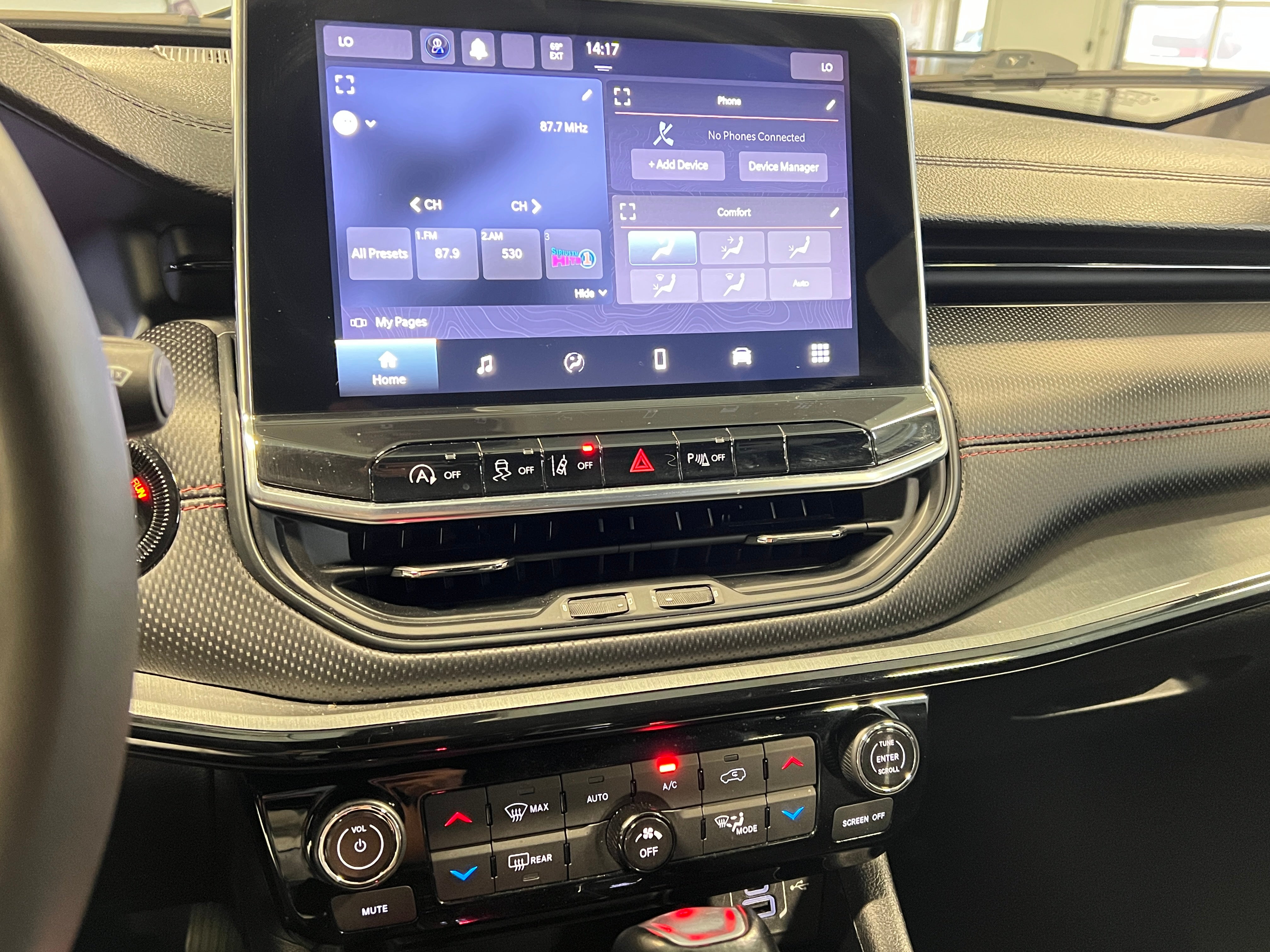 2023 Jeep Compass Trailhawk 3